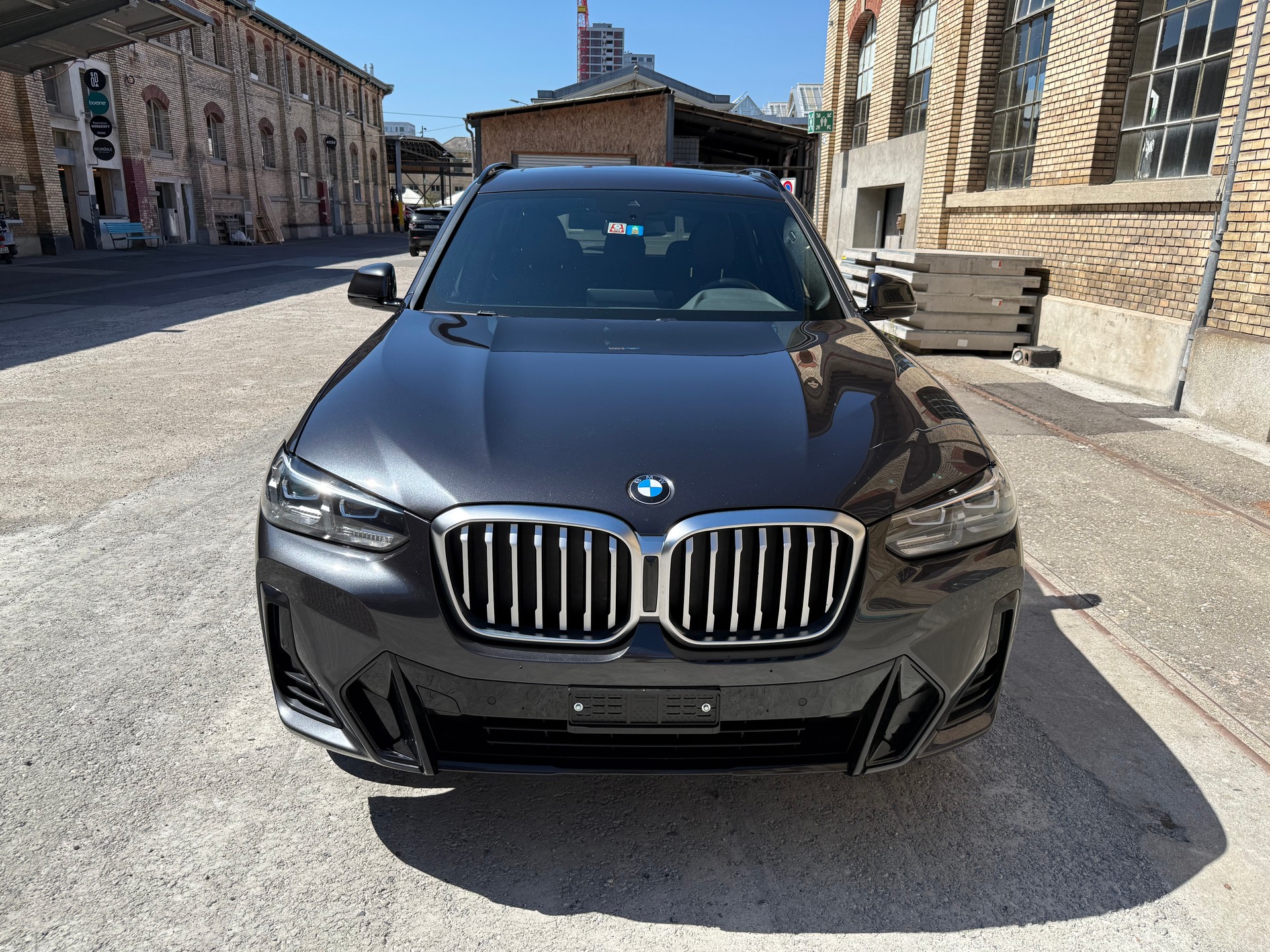 BMW xDrive 48V 20d M Sport-image-2