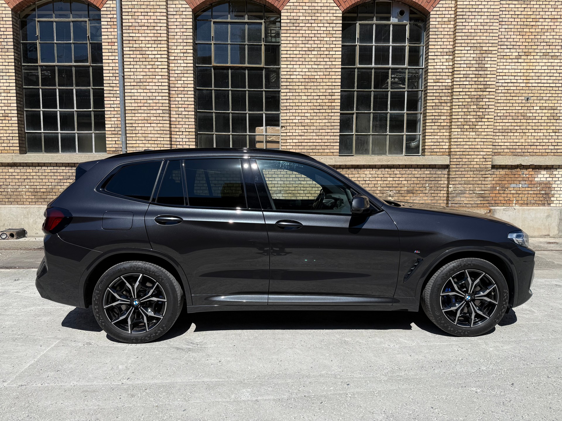 BMW xDrive 48V 20d M Sport-image-3