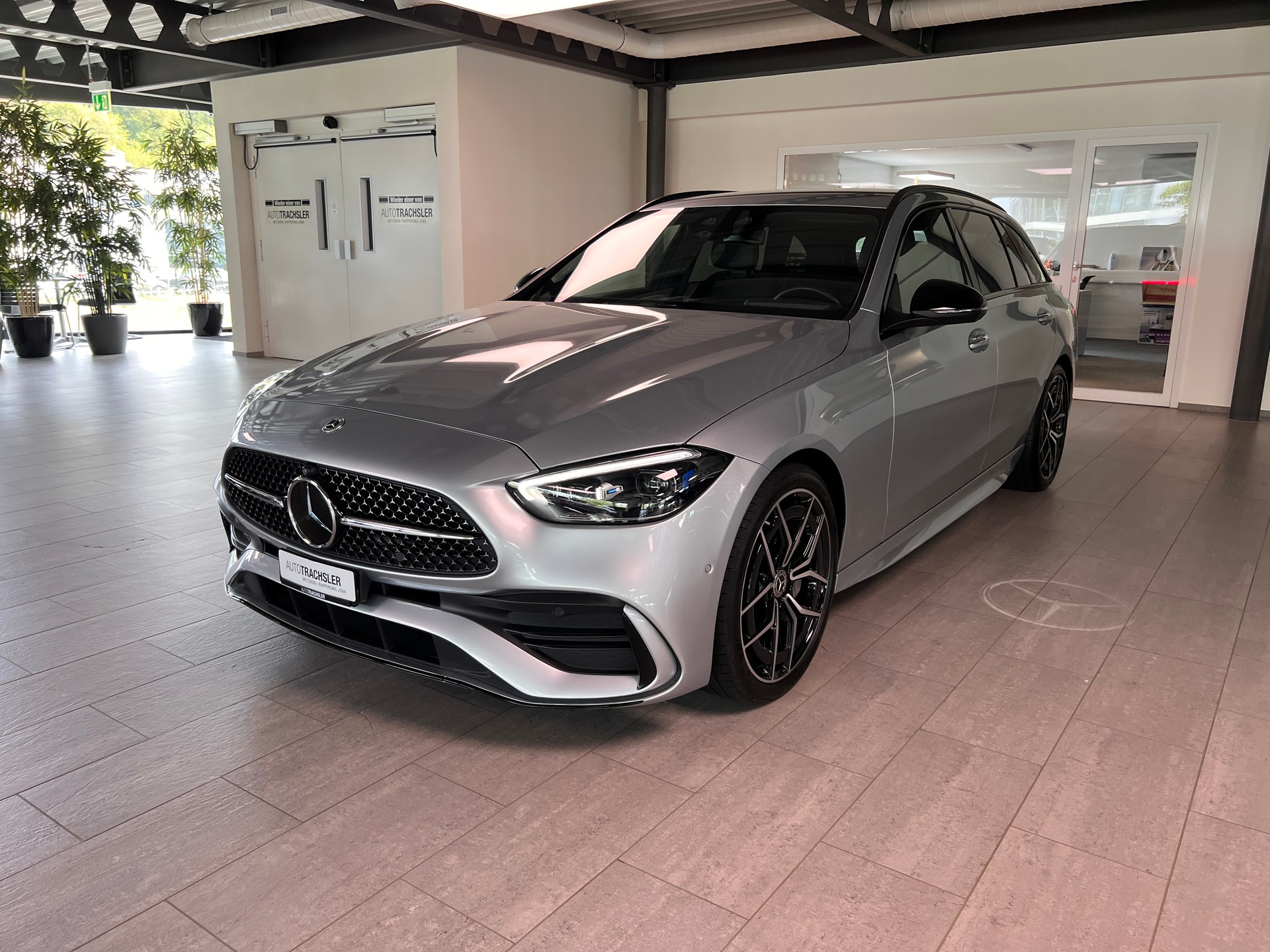MERCEDES-BENZ C 220 d T 4Matic Swiss Star-image-3