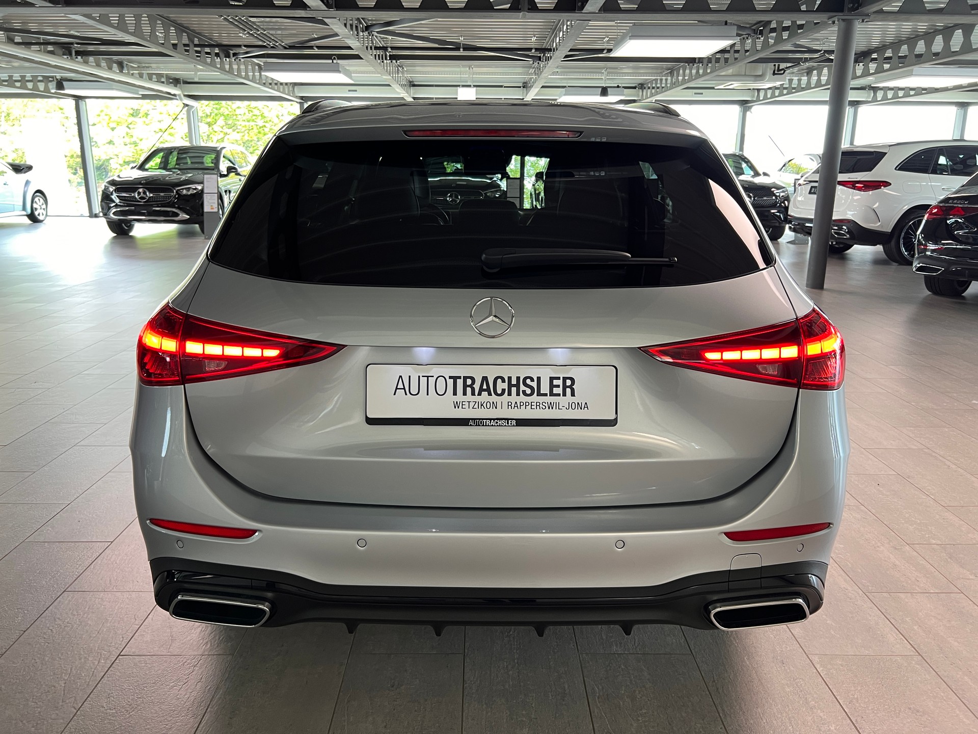 MERCEDES-BENZ C 220 d T 4Matic Swiss Star-image-4