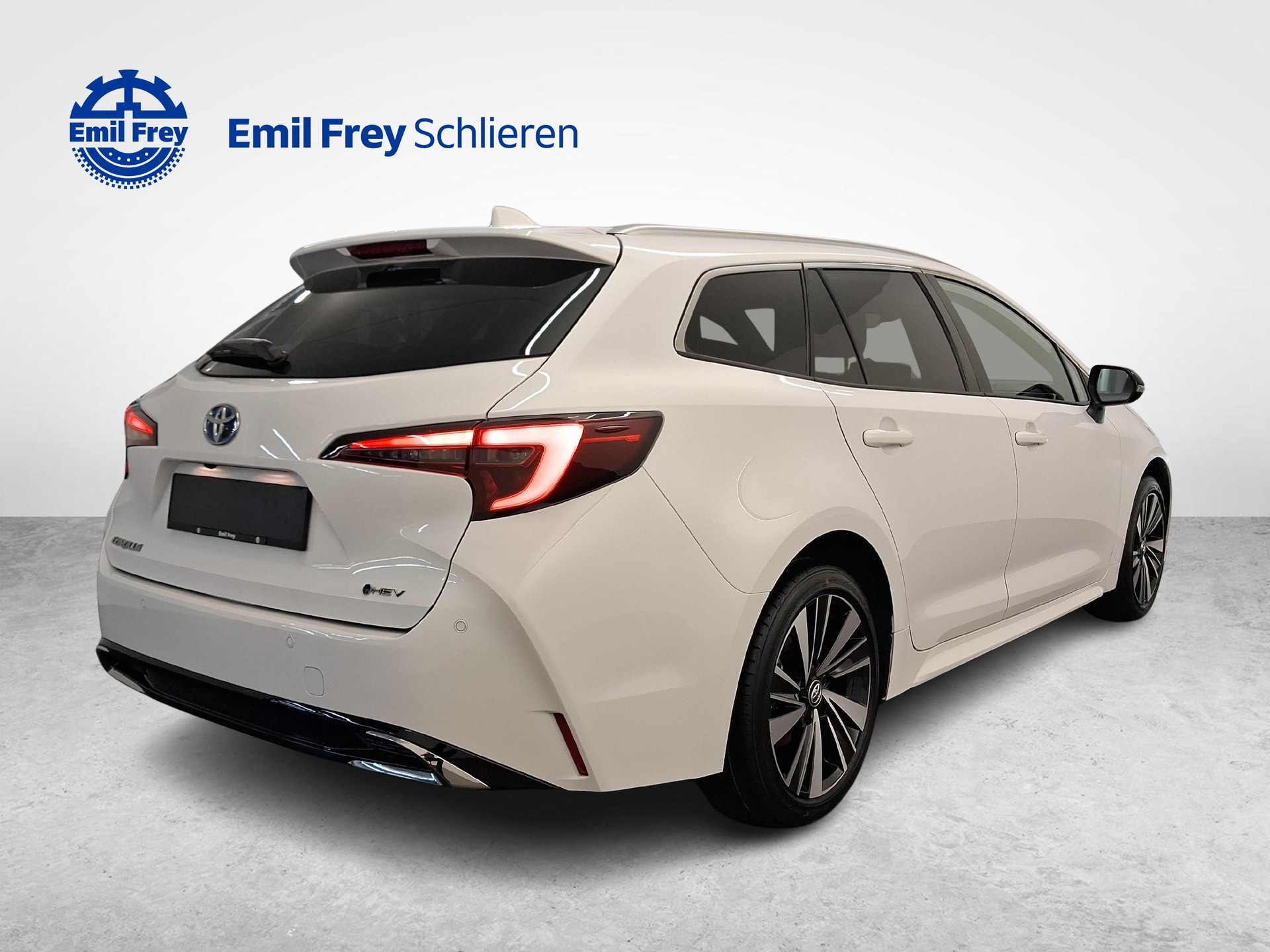 TOYOTA Corolla Touring Sports 1.8 HSD Trend-image-4