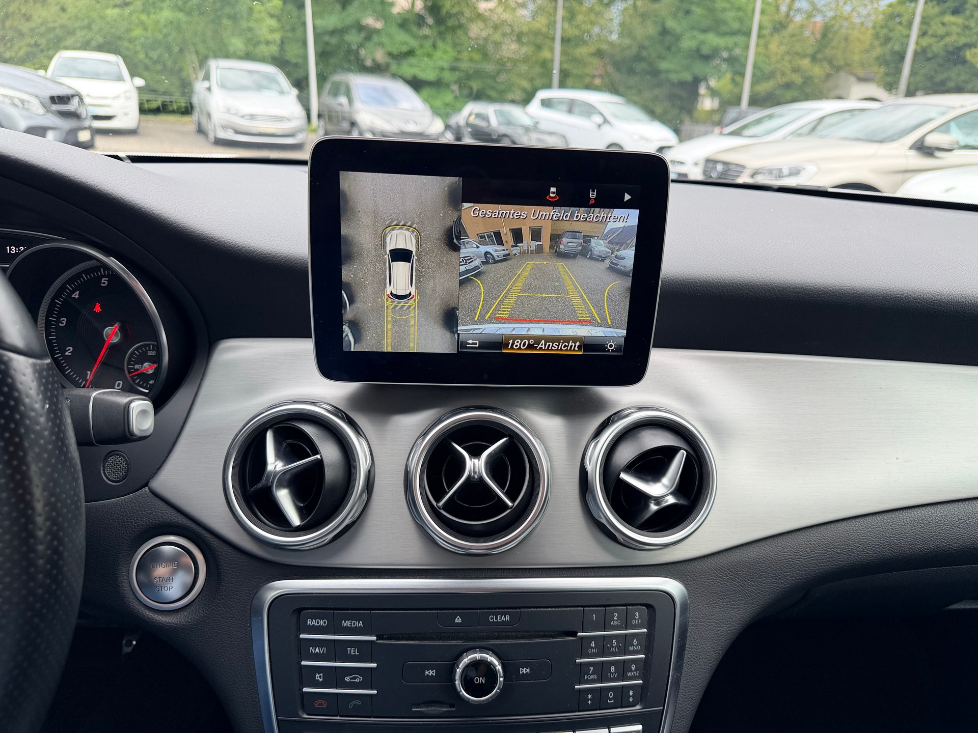 MERCEDES-BENZ GLA 250 AMG Line 4Matic 7G-DCT-image-10