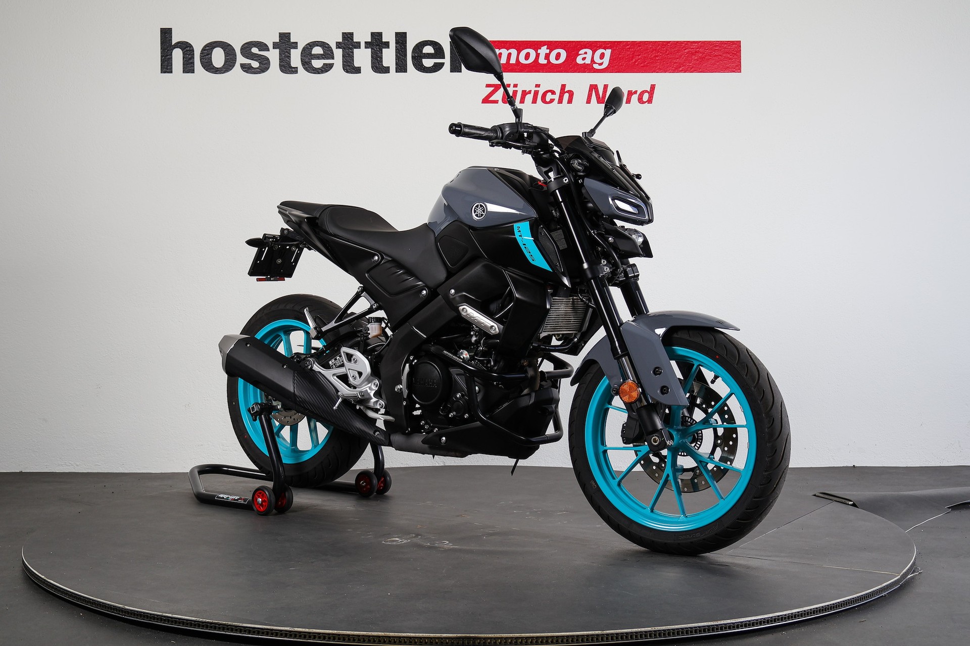 YAMAHA MT-125
