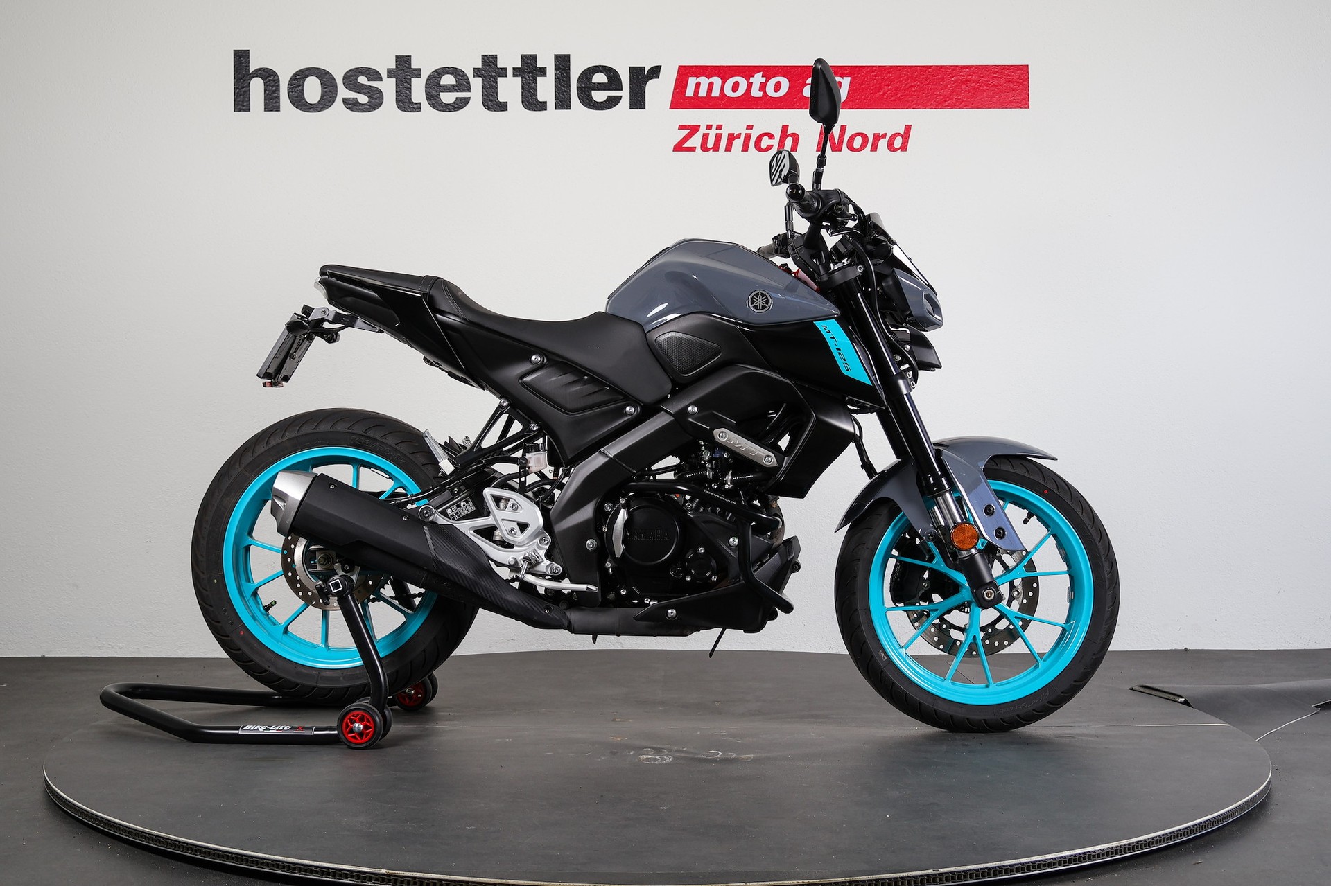 YAMAHA MT-125-showroom-element-1