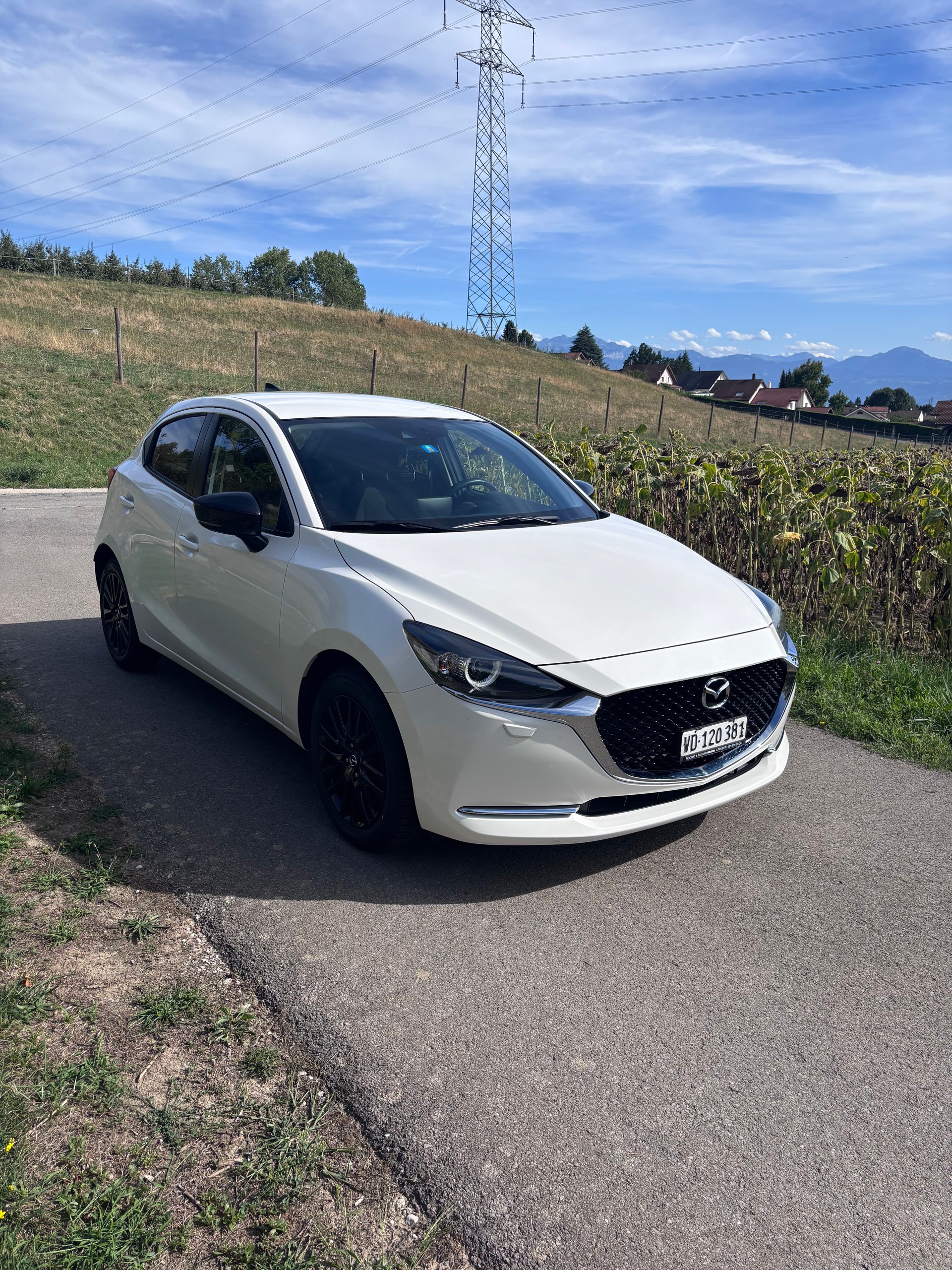 MAZDA 1.5 90 Revolution-image-1