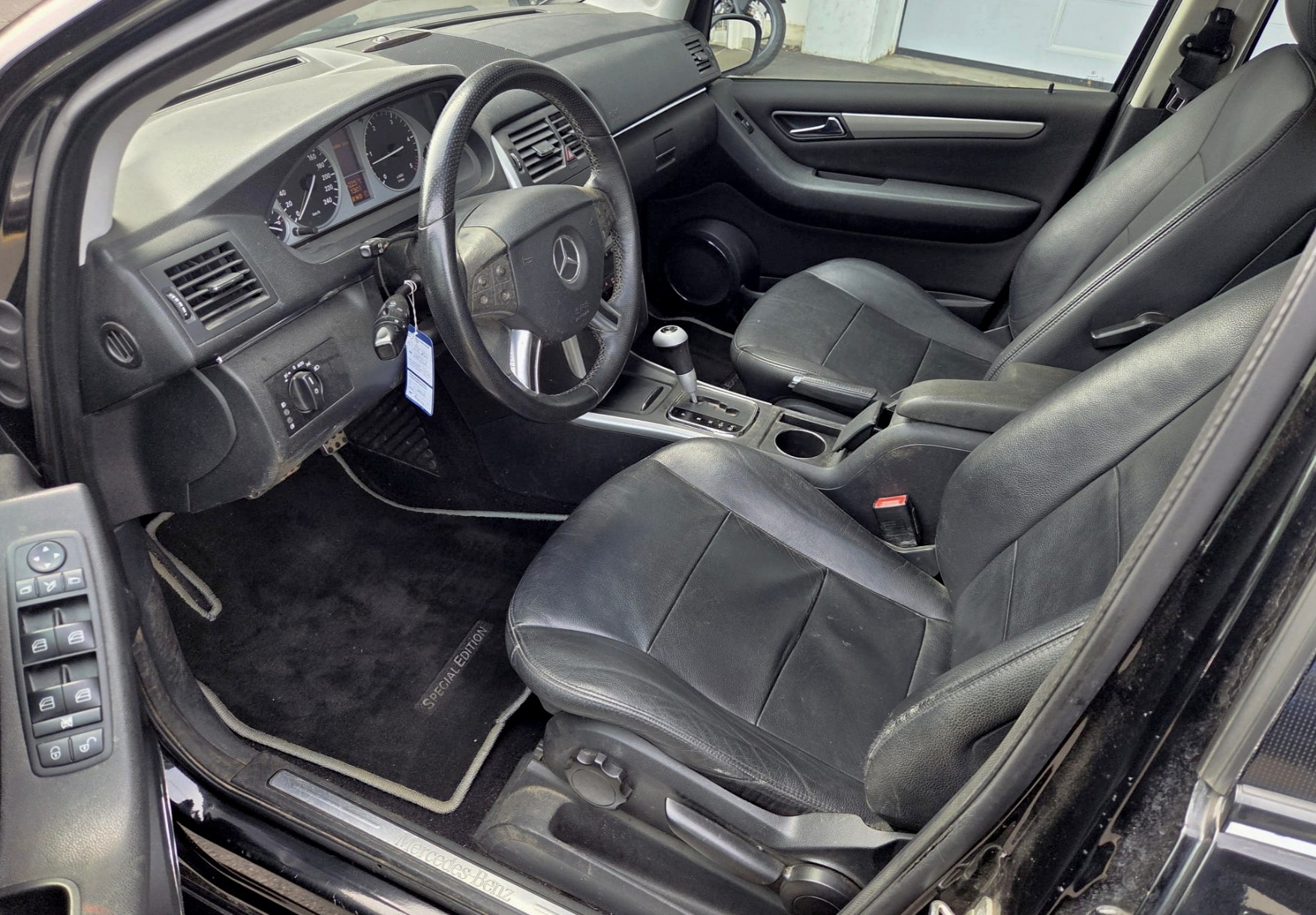 MERCEDES-BENZ B 200 CDI-image-8