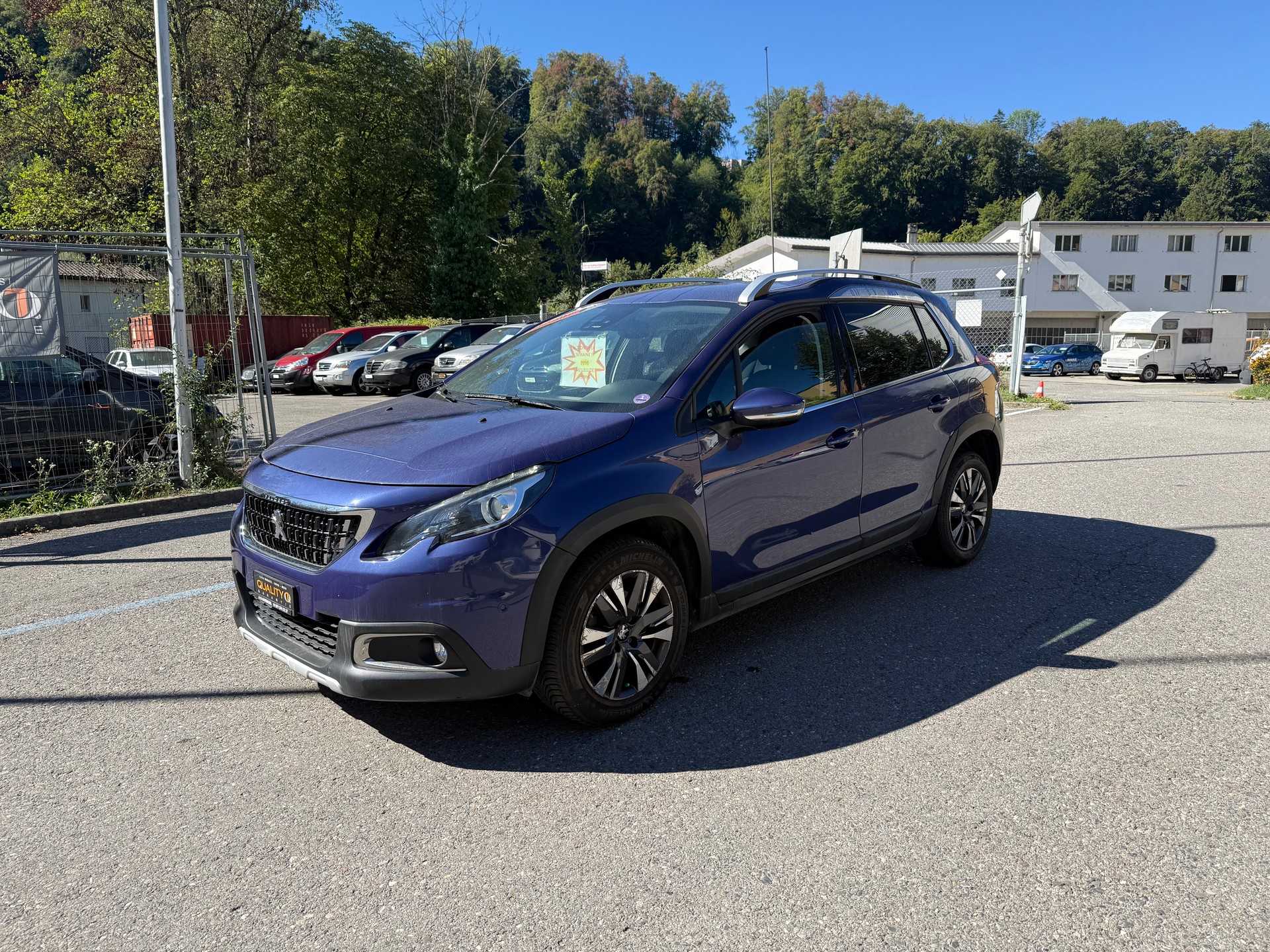 PEUGEOT 2008 1.2 PureTech Style EAT6-image-2