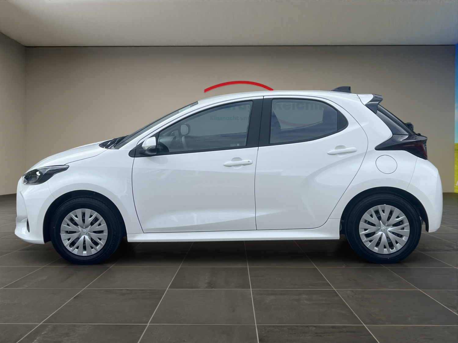 TOYOTA Yaris 1.5 VVT-i HSD Comfort-image-1