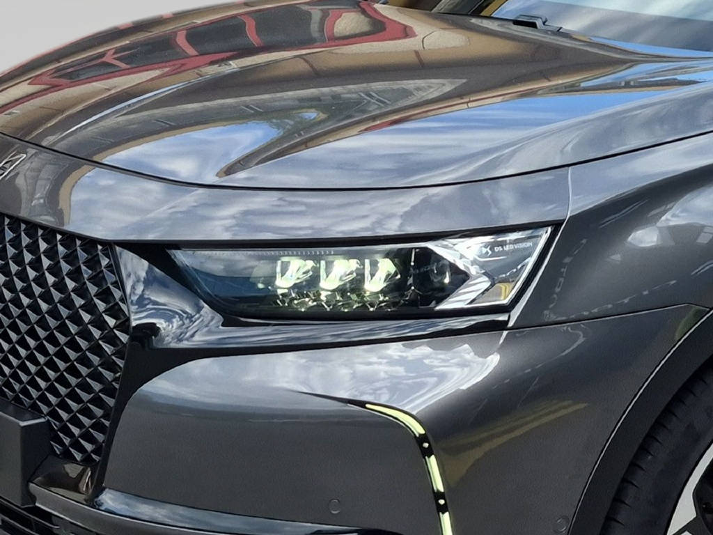 DS AUTOMOBILES DS 7 E-Tense 300 Louvre 4x4-image-2