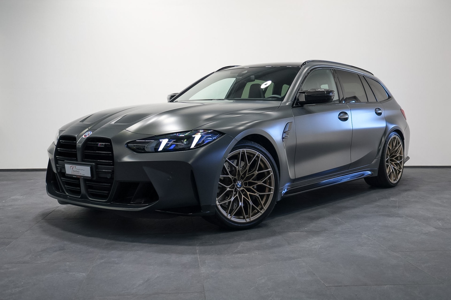BMW M3 Touring xDrive Competition M LCI *530PS*Individual-Lackierung Frozen Dark Grey*M Performance Felgen*