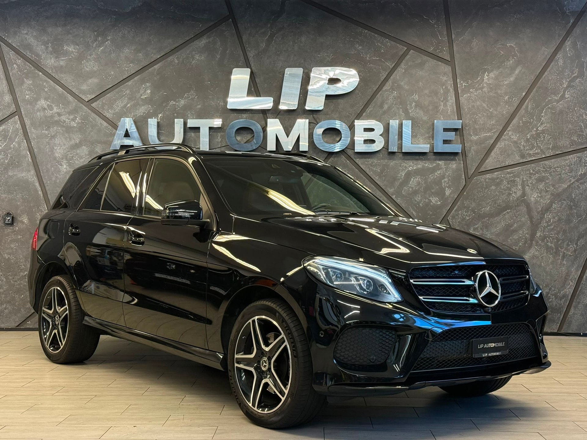 MERCEDES-BENZ GLE 350 d Executive 4Matic 9G-Tronic-image-2