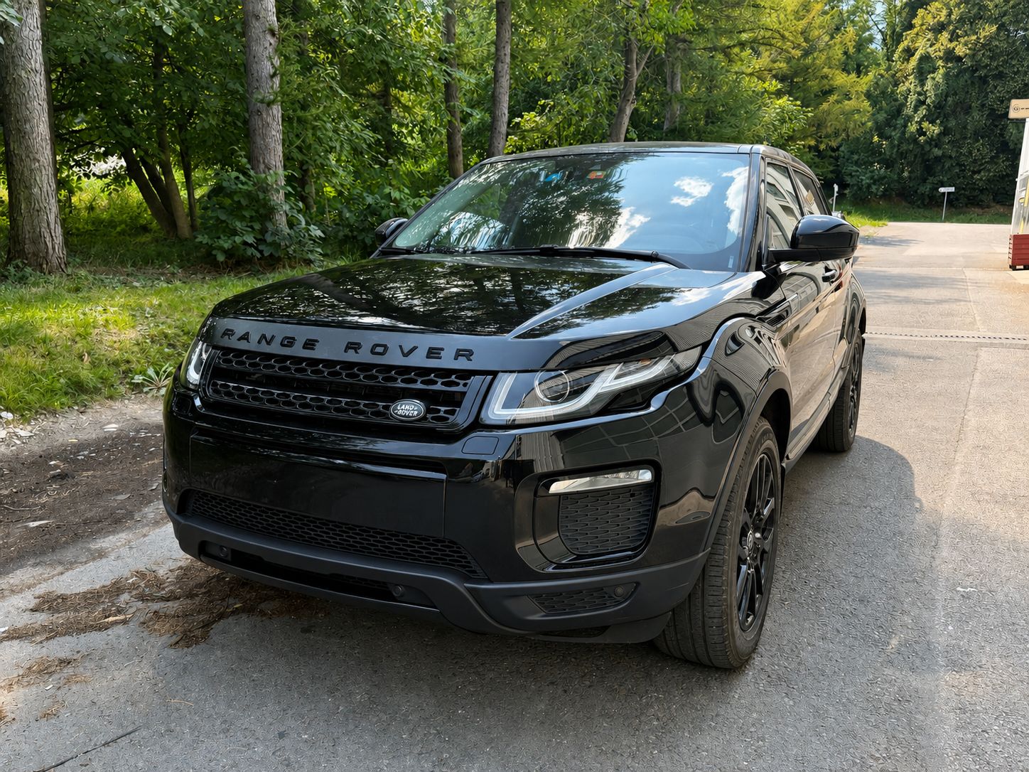 LAND ROVER Range Rover Evoque 2.0 Si4 SE AT9