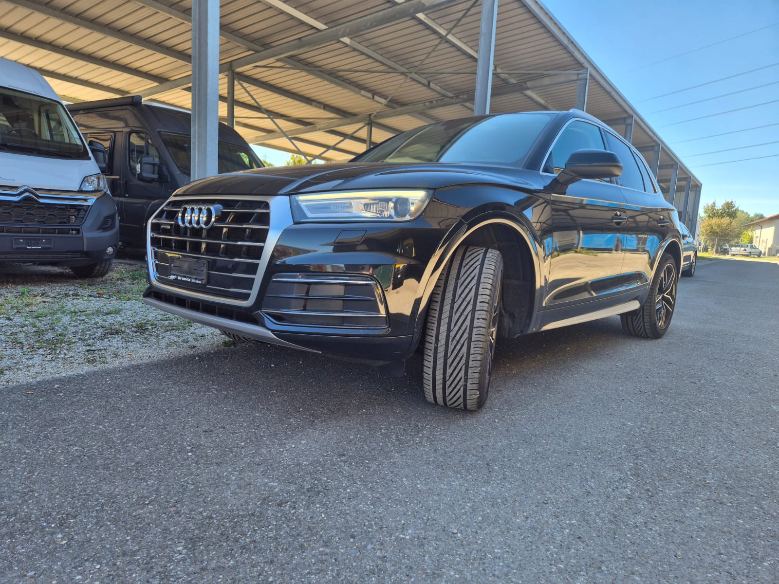 AUDI Q5 2.0 TDI quattro S-tronic-image-6
