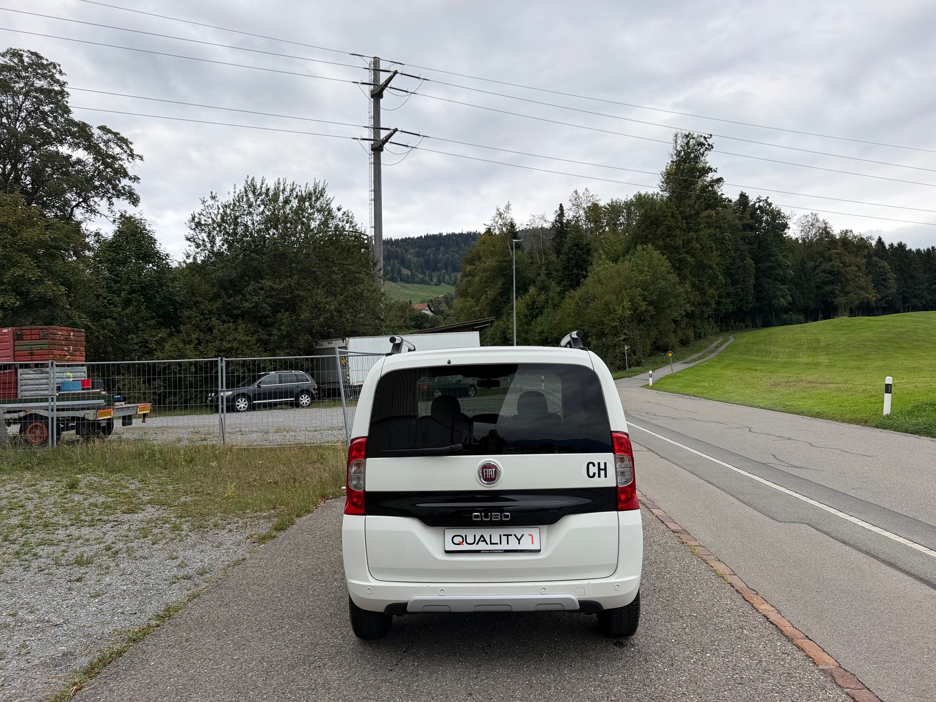 FIAT Qubo 1.3 JTD Trekking-image-6