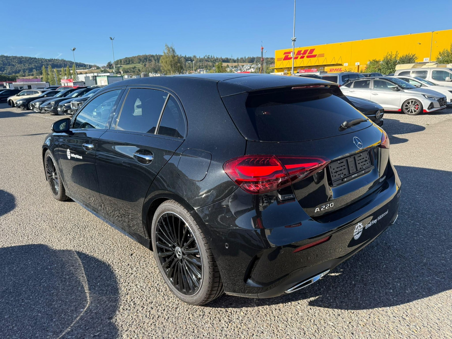 MERCEDES-BENZ A 220 AMG Line 4m-image-4