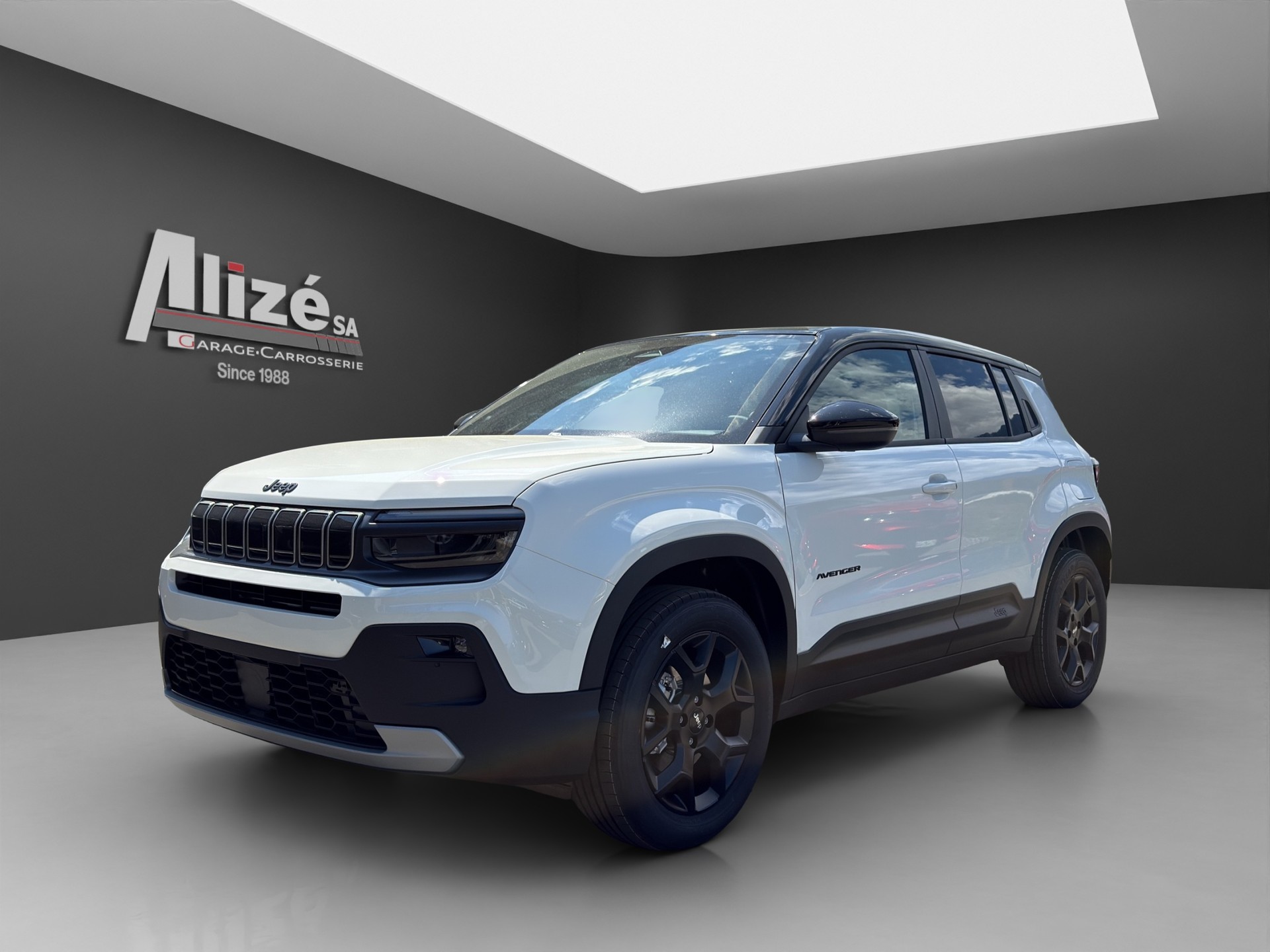 JEEP Avenger 1.2 Turbo MHEV Longitude Black Kite-image-2