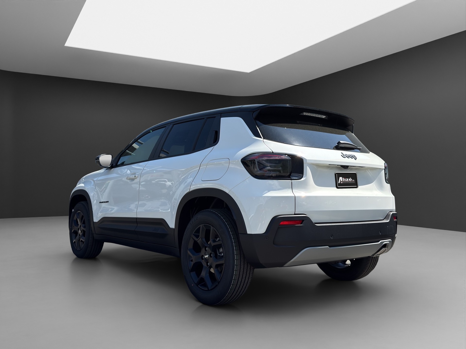 JEEP Avenger 1.2 Turbo MHEV Longitude Black Kite-image-4