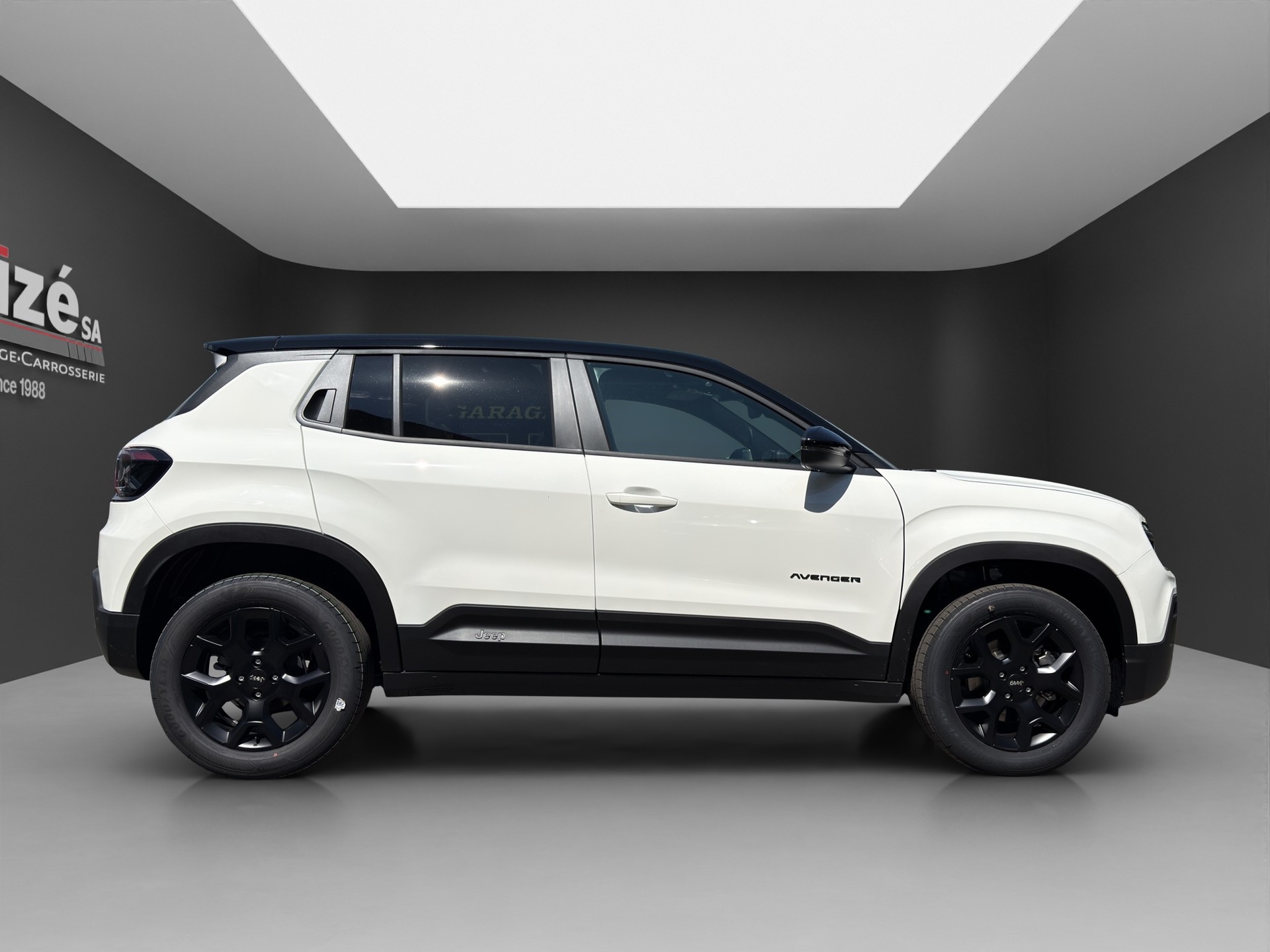 JEEP Avenger 1.2 Turbo MHEV Longitude Black Kite-image-7