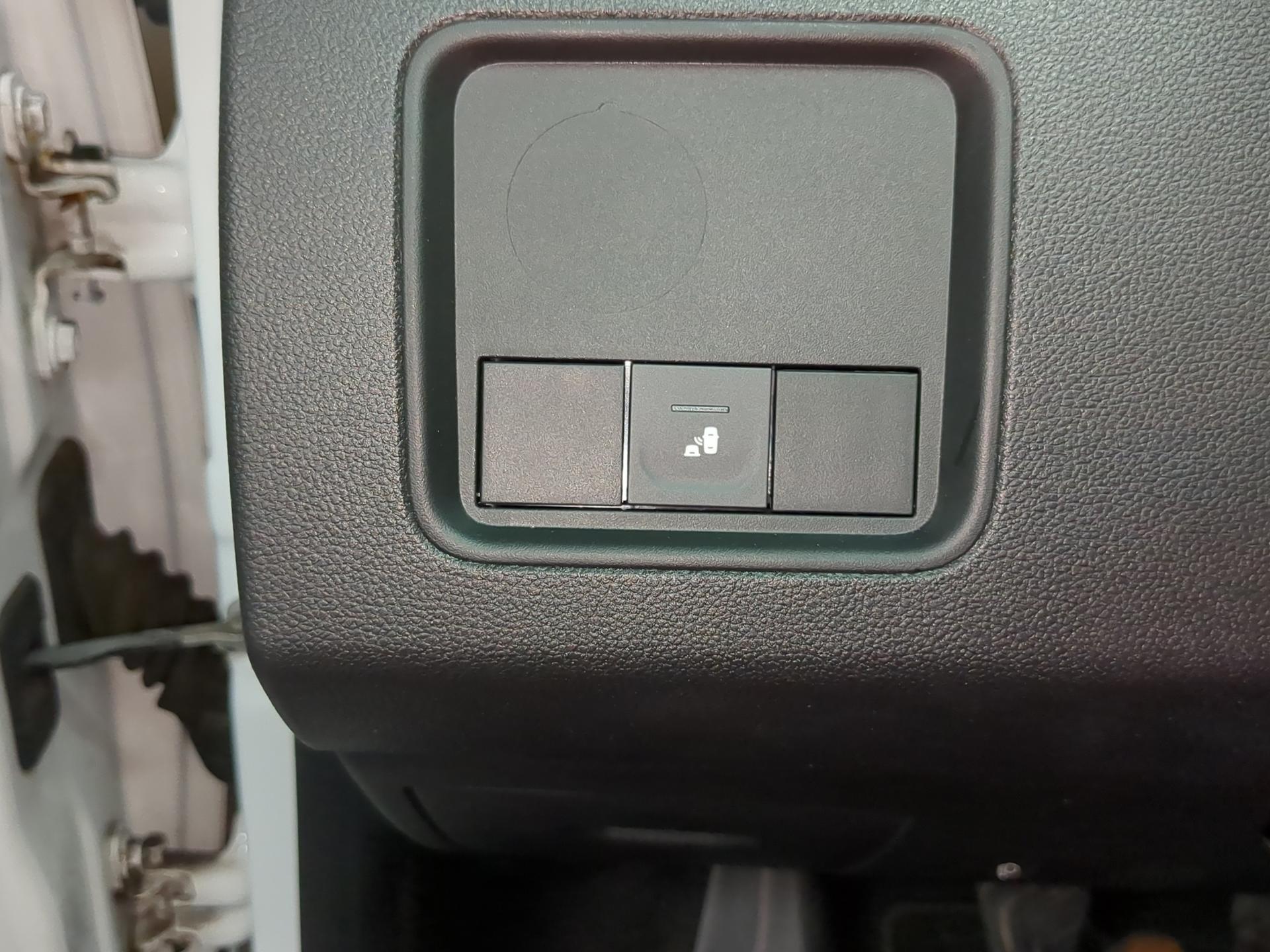 DACIA Duster TCe 150 Extreme 4x4-image-19