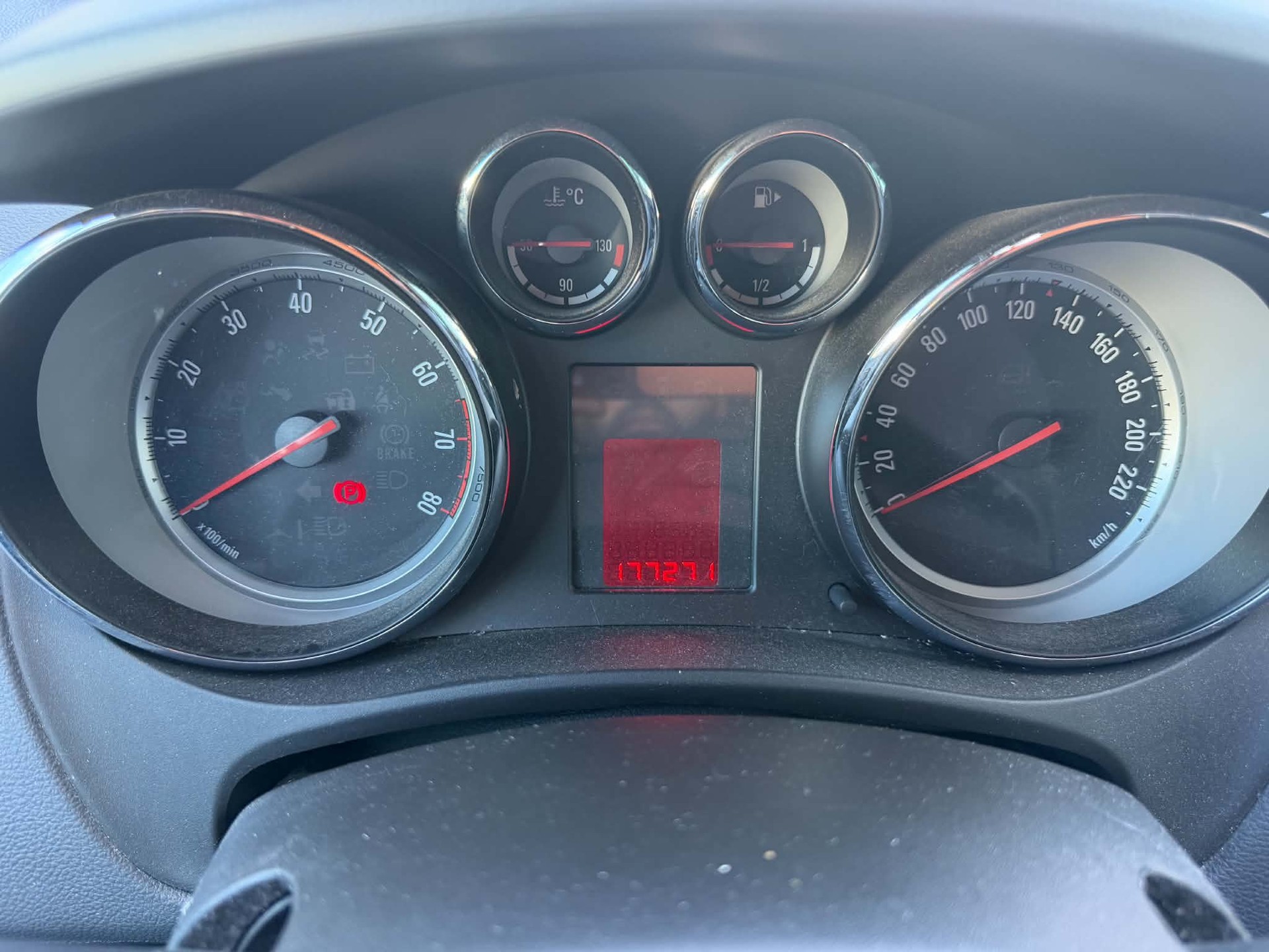 OPEL Meriva 1.4 Turbo-image-10