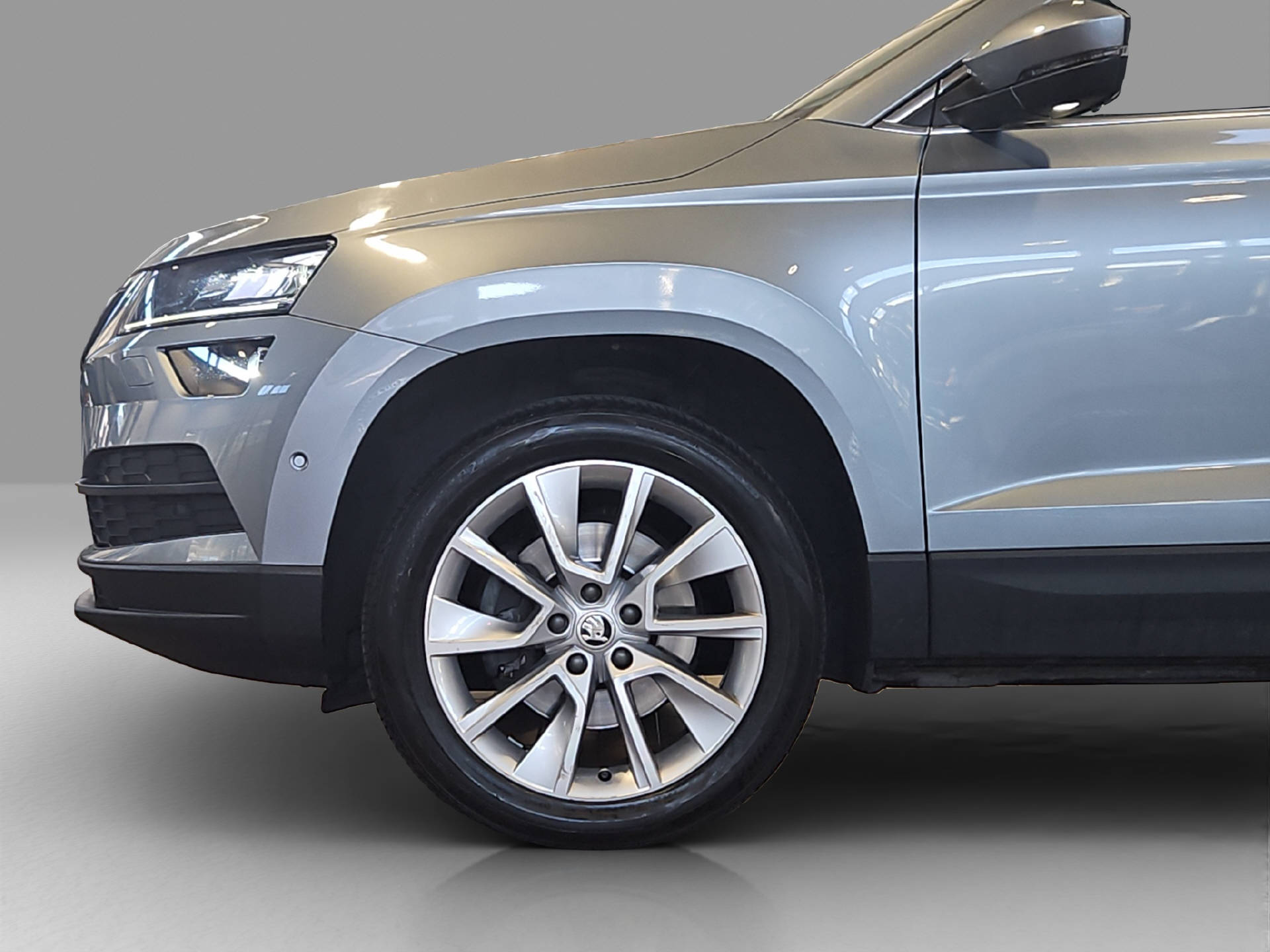 SKODA Karoq 2.0 TDI Style 4x4 DSG-image-4