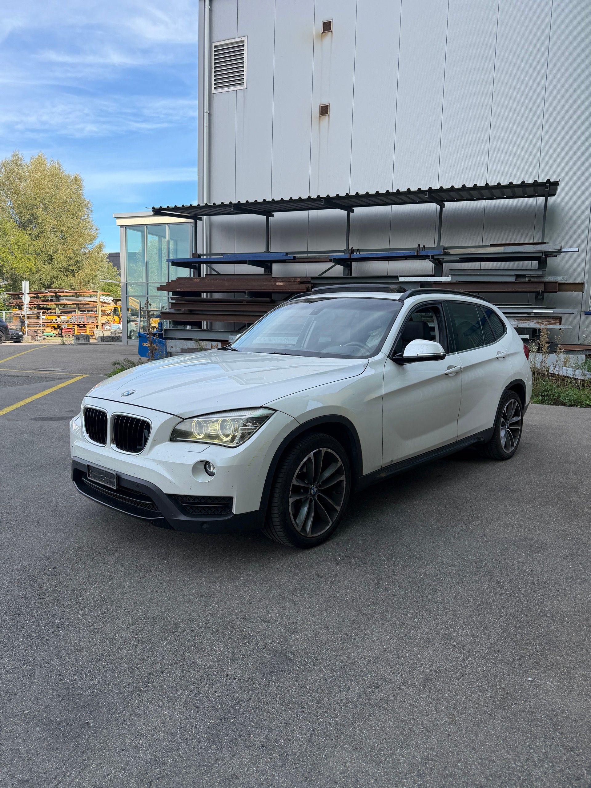 BMW X1 xDrive 28i Sport Line Steptronic-image-2