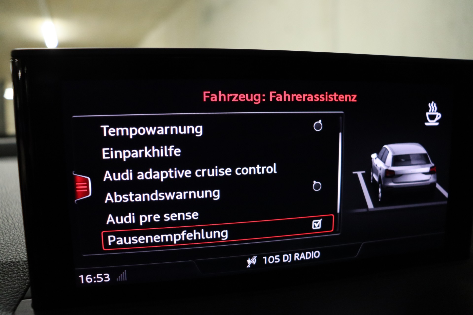 AUDI Q2 2.0 TFSI sport quattro S-tronic-image-24
