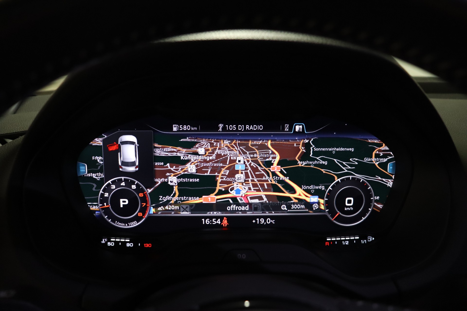 AUDI Q2 2.0 TFSI sport quattro S-tronic-image-26