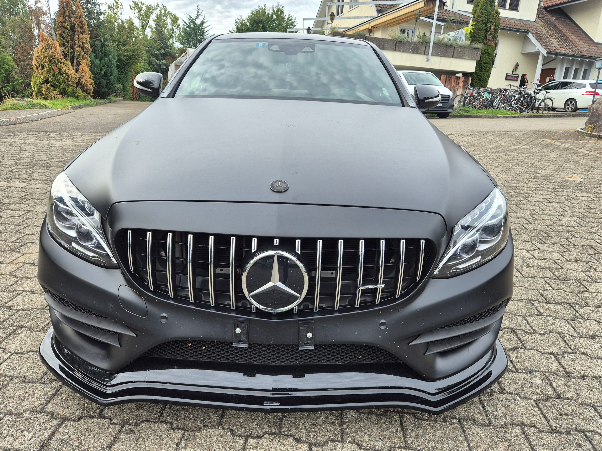 MERCEDES-BENZ C 180 AMG Line 7G-Tronic-image-2