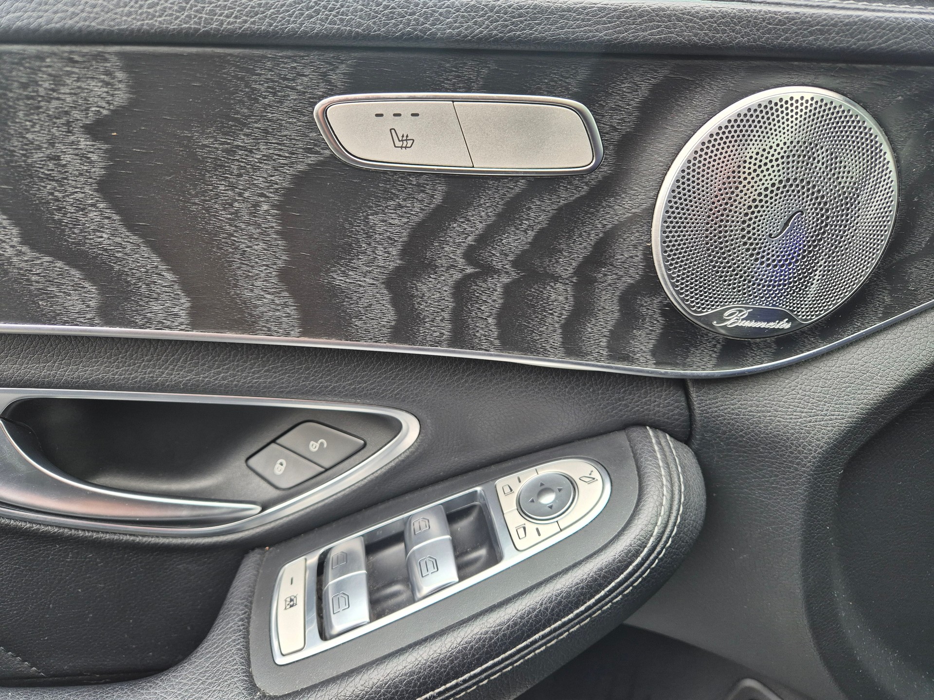MERCEDES-BENZ C 180 AMG Line 7G-Tronic-image-11