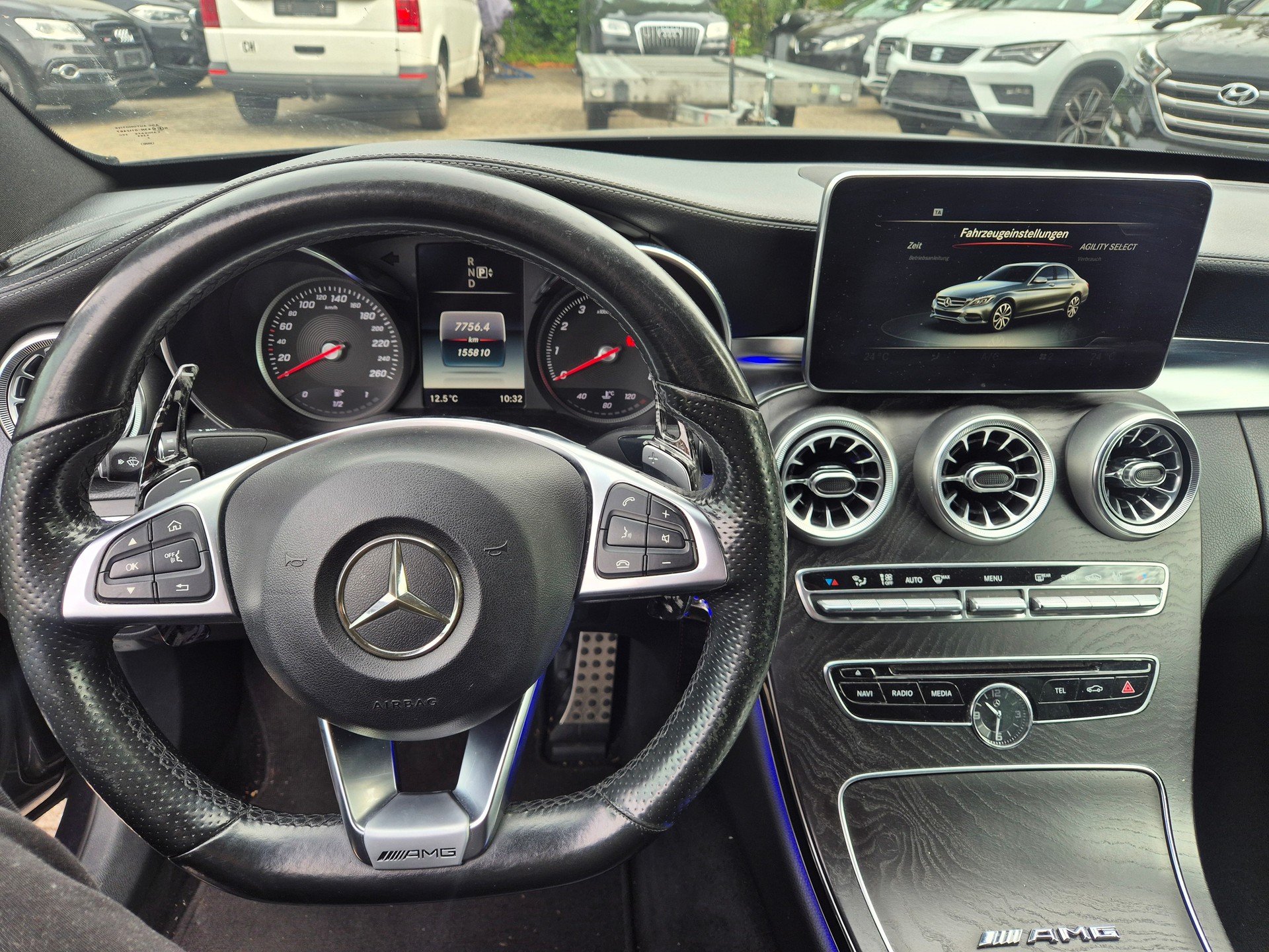 MERCEDES-BENZ C 180 AMG Line 7G-Tronic-image-12