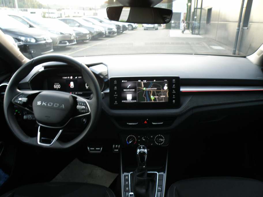 SKODA Fabia 1.0 TSI Selection DSG-image-5