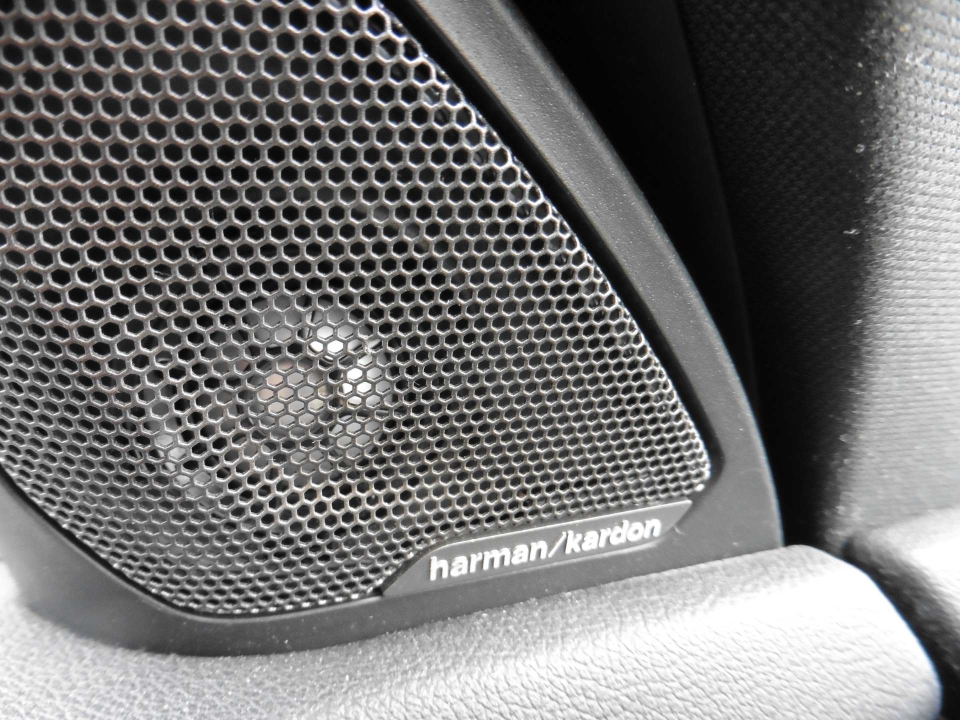 BMW M135i xDrive Steptronic-image-20