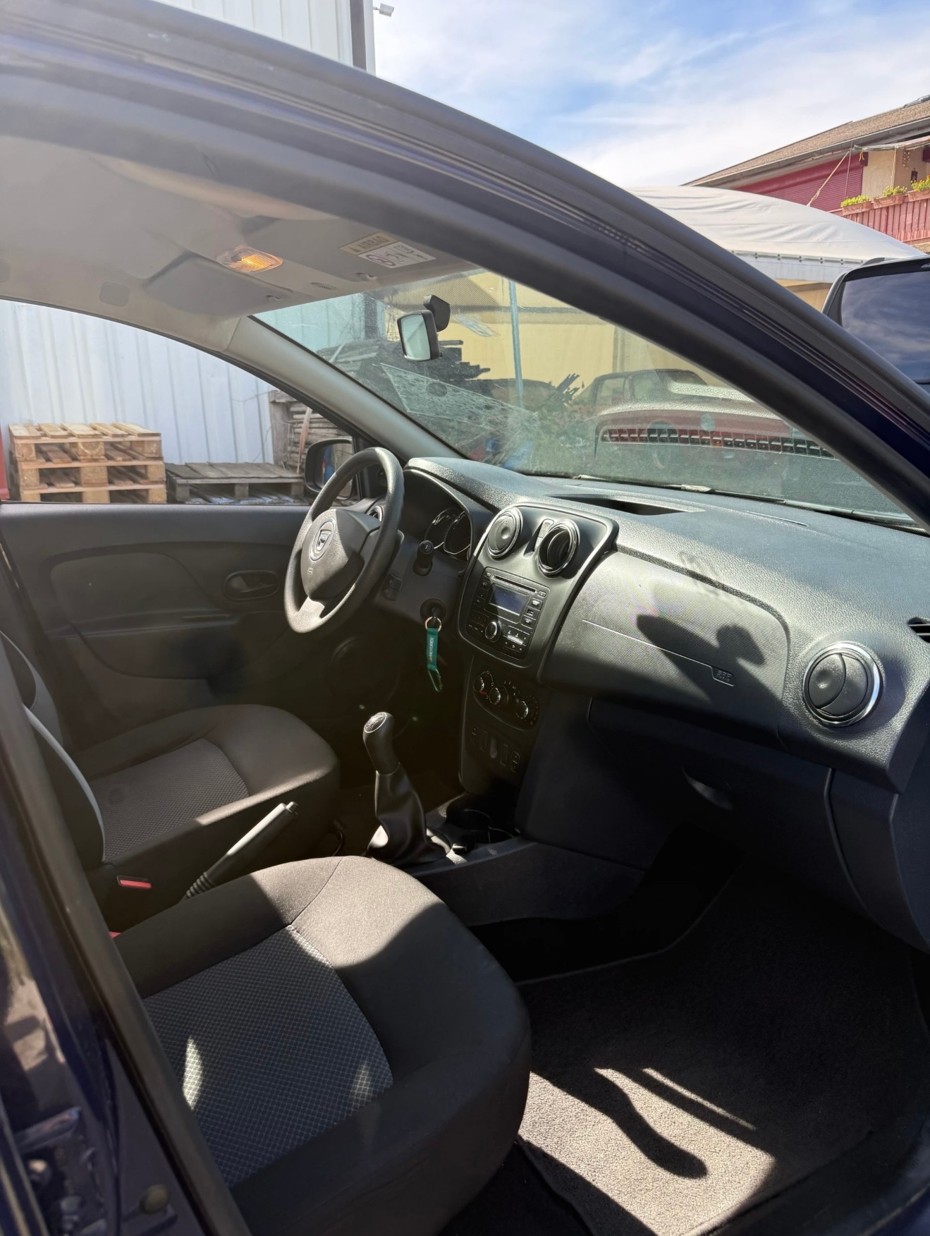 DACIA Sandero 1.2 Ambiance-image-8