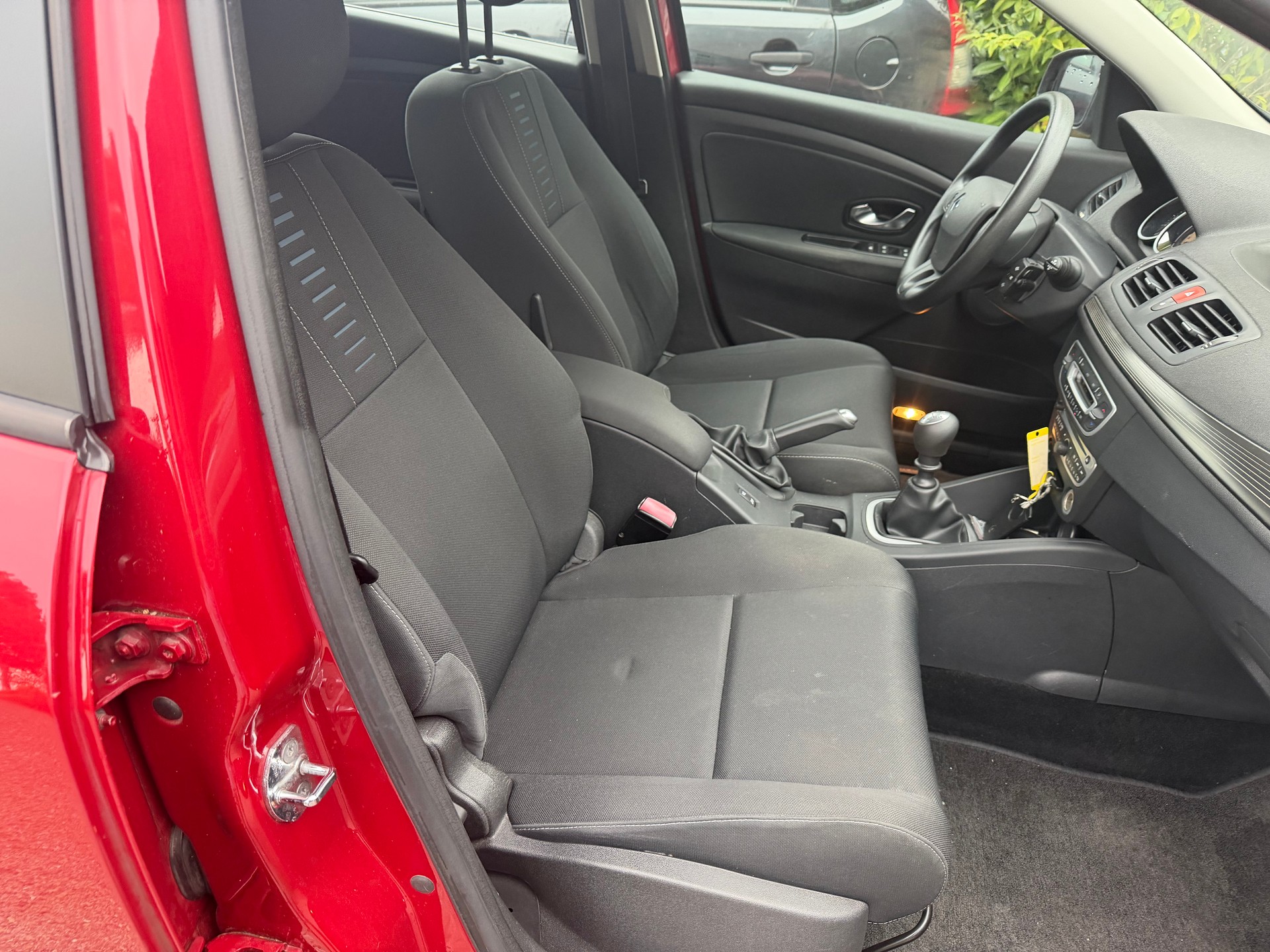 RENAULT Mégane Grandtour 1.4 16V Turbo Expression-image-9