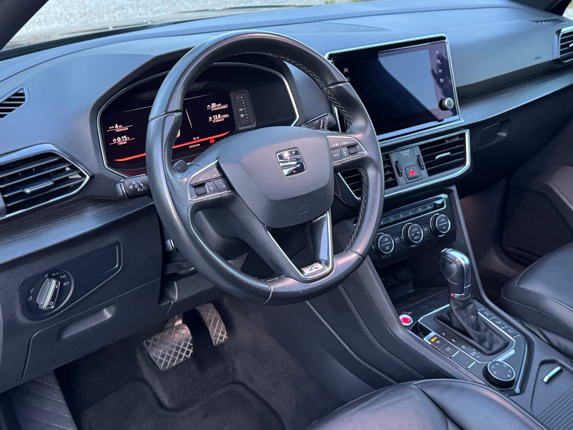 SEAT Tarraco 2.0 TDI Xcellence 4Drive DSG 7-Plätzer-image-5