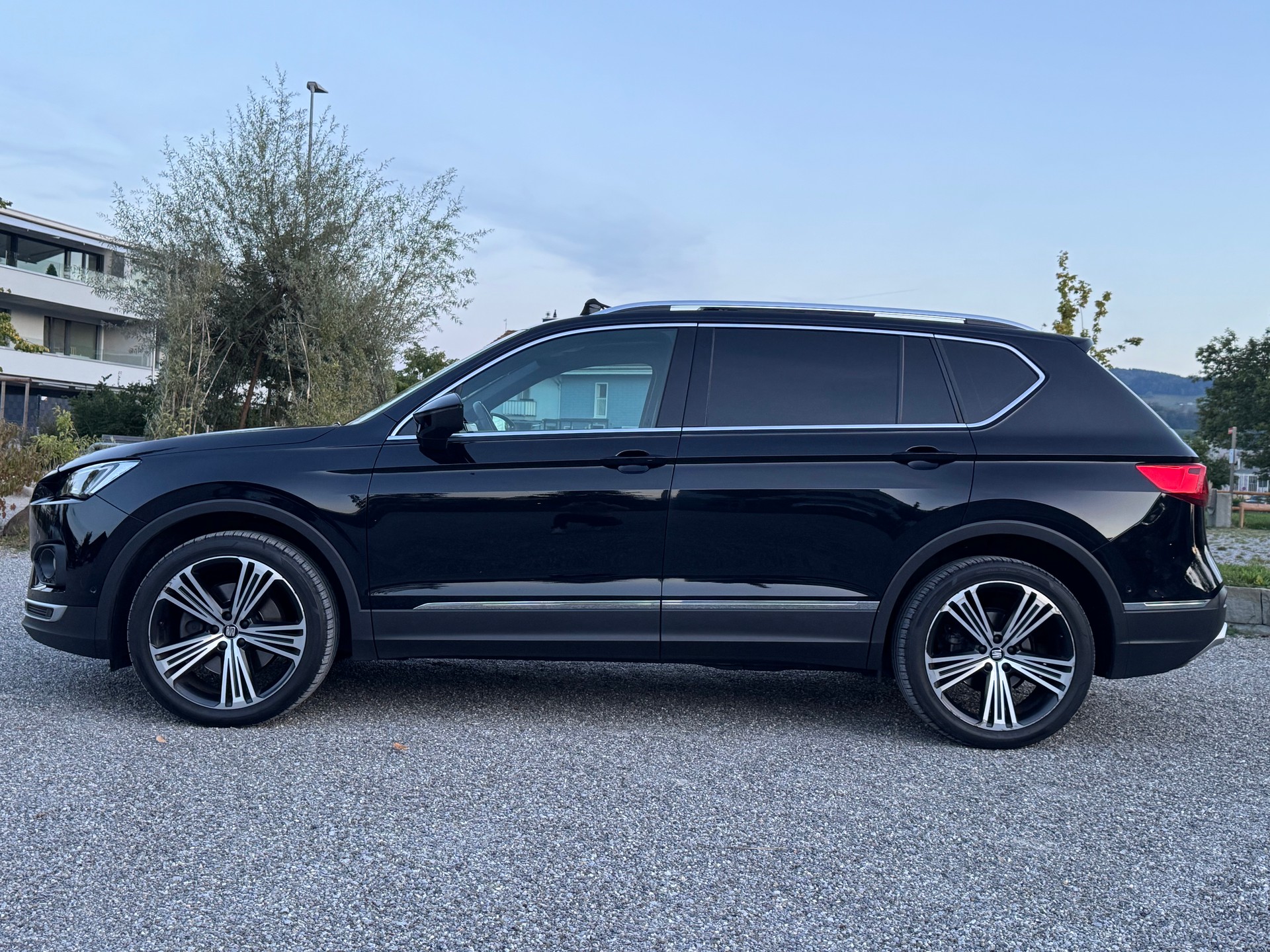 SEAT Tarraco 2.0 TDI Xcellence 4Drive DSG 7-Plätzer-image-2