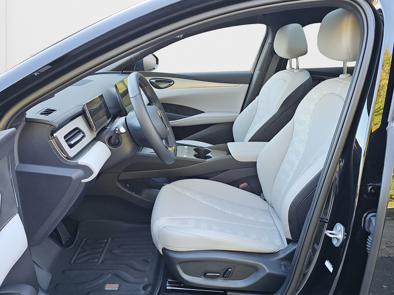 BYD Seal 6 DM-i Touring Comfort-image-8