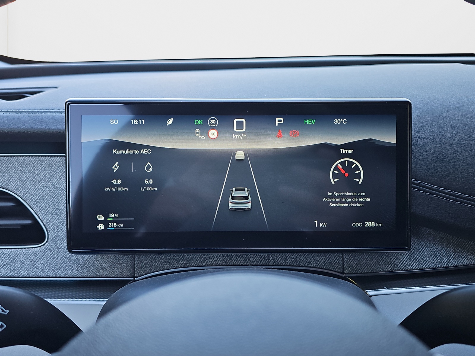 BYD Seal 6 DM-i Touring Comfort-image-12