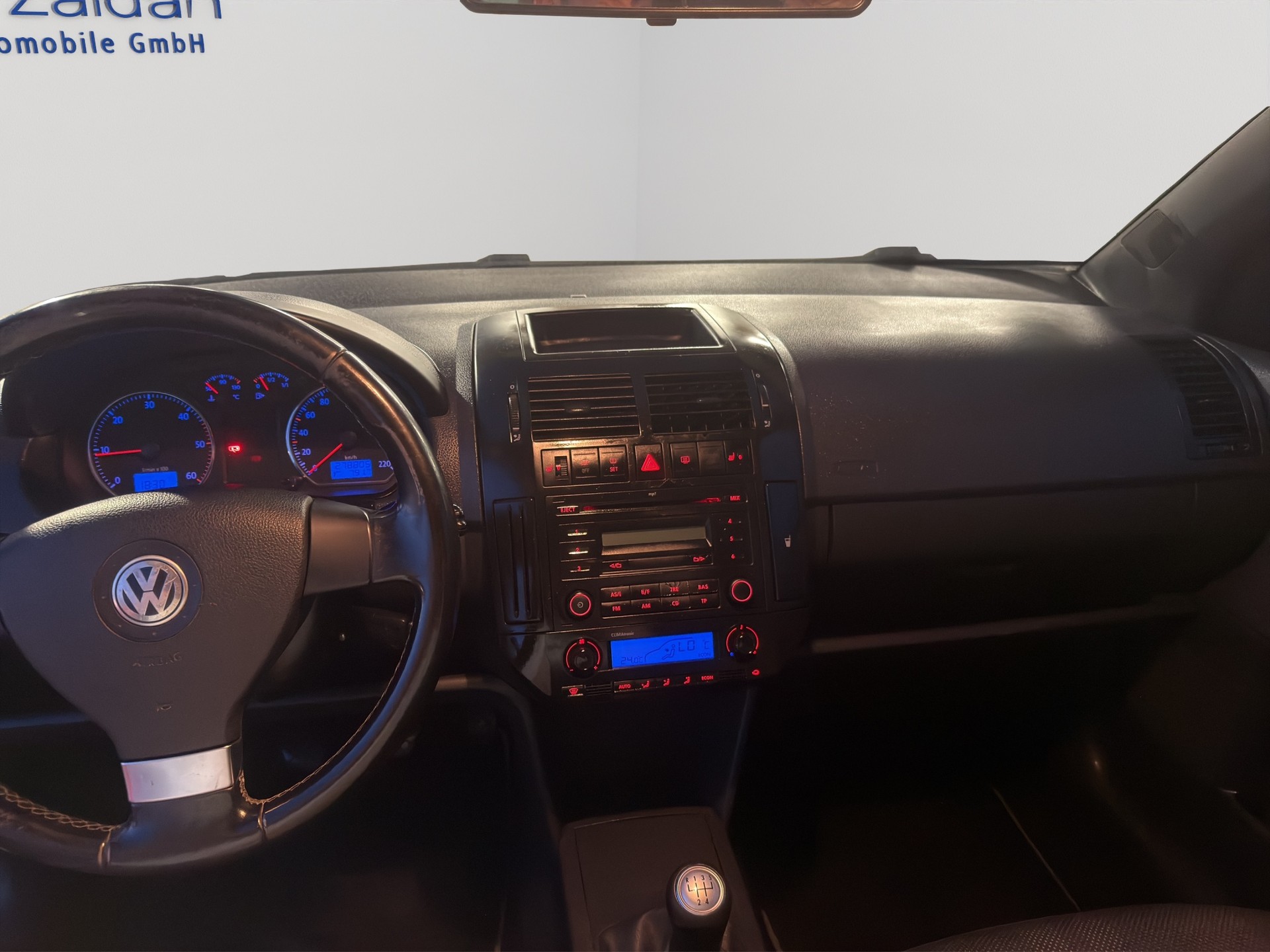 VW Polo 1.4 TDI Comfortline-image-10