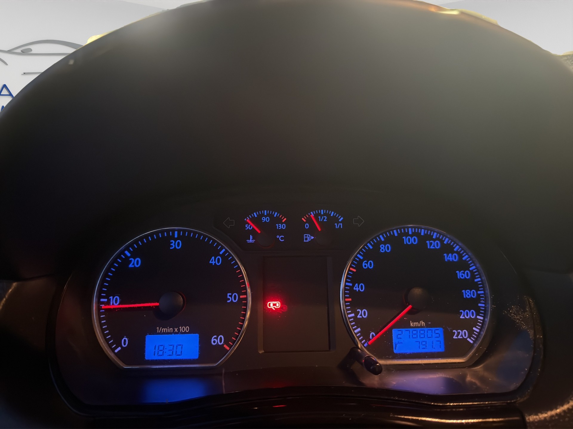 VW Polo 1.4 TDI Comfortline-image-11