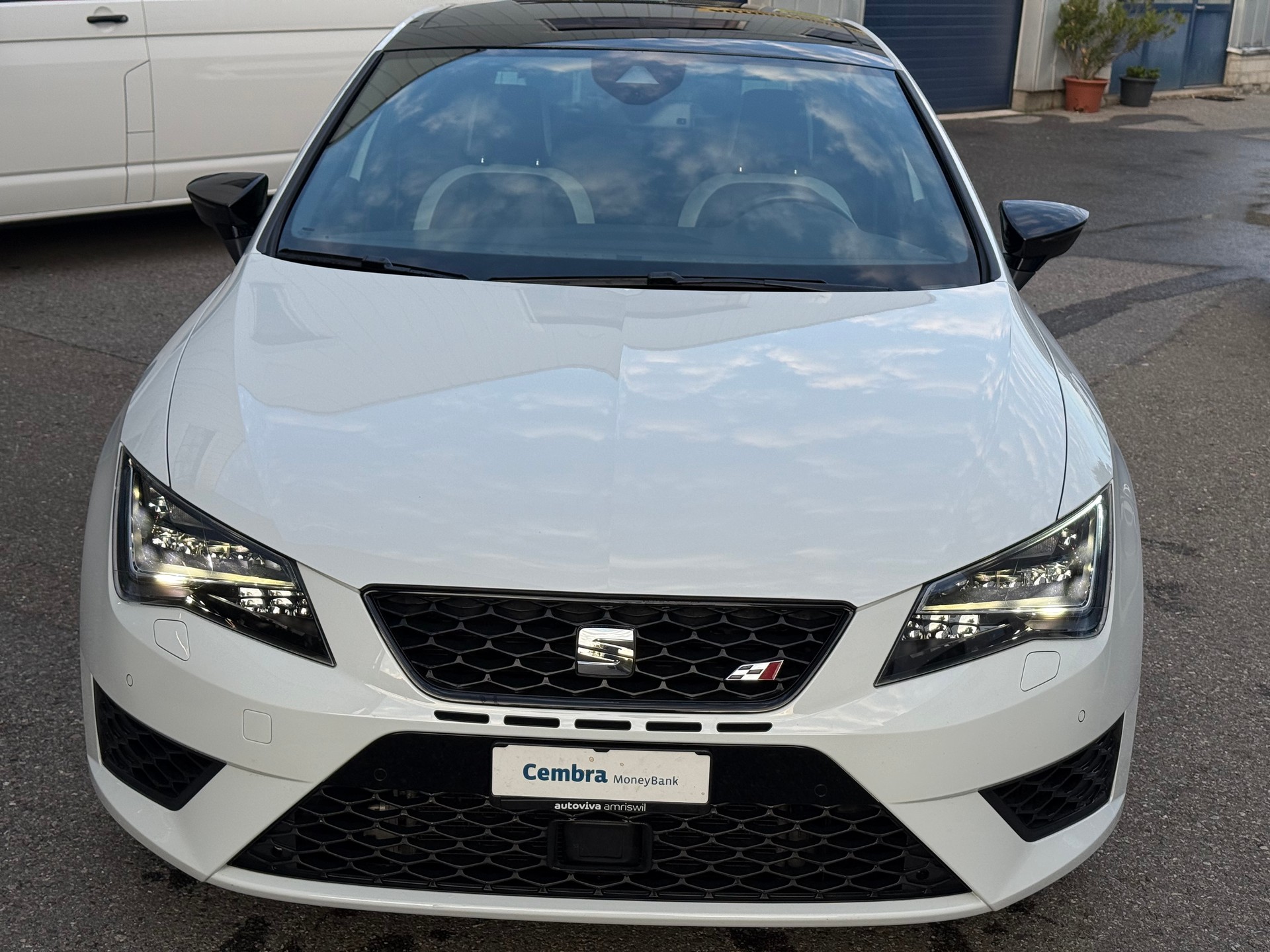 SEAT Leon 2.0 TSI Cupra 280 DSG-image-1