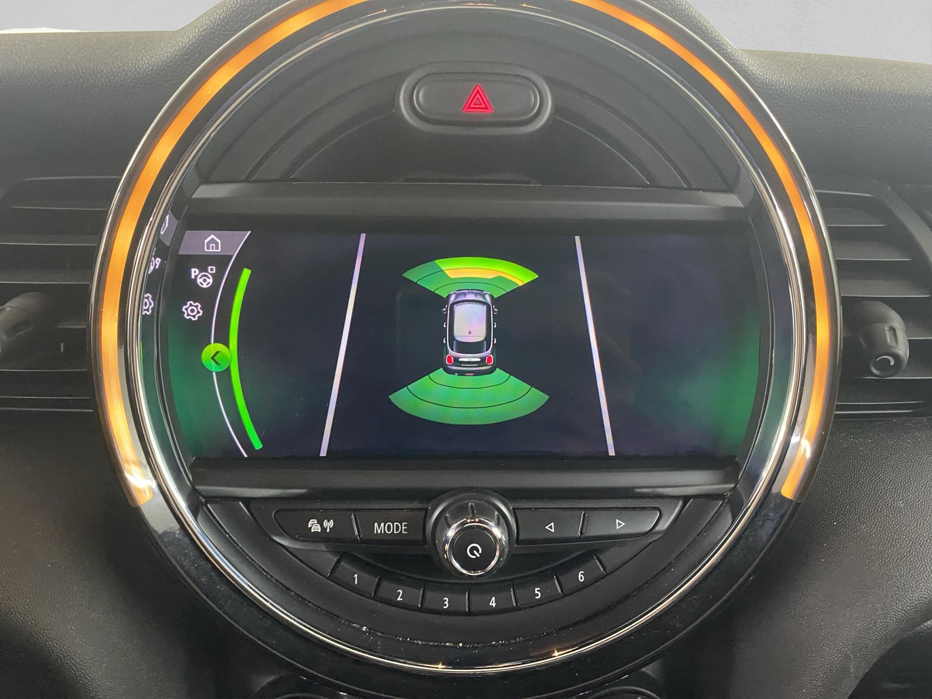MINI Cooper Steptronic DKG-image-23
