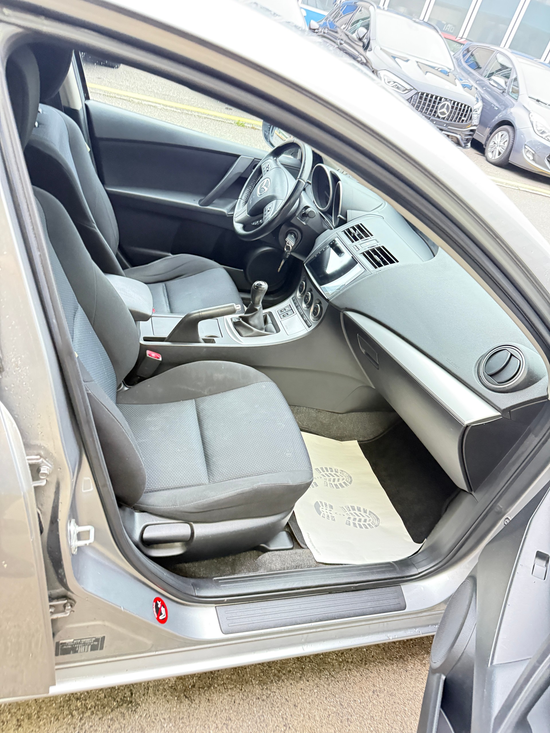 MAZDA 3 1.6 16V Exclusive+-image-11