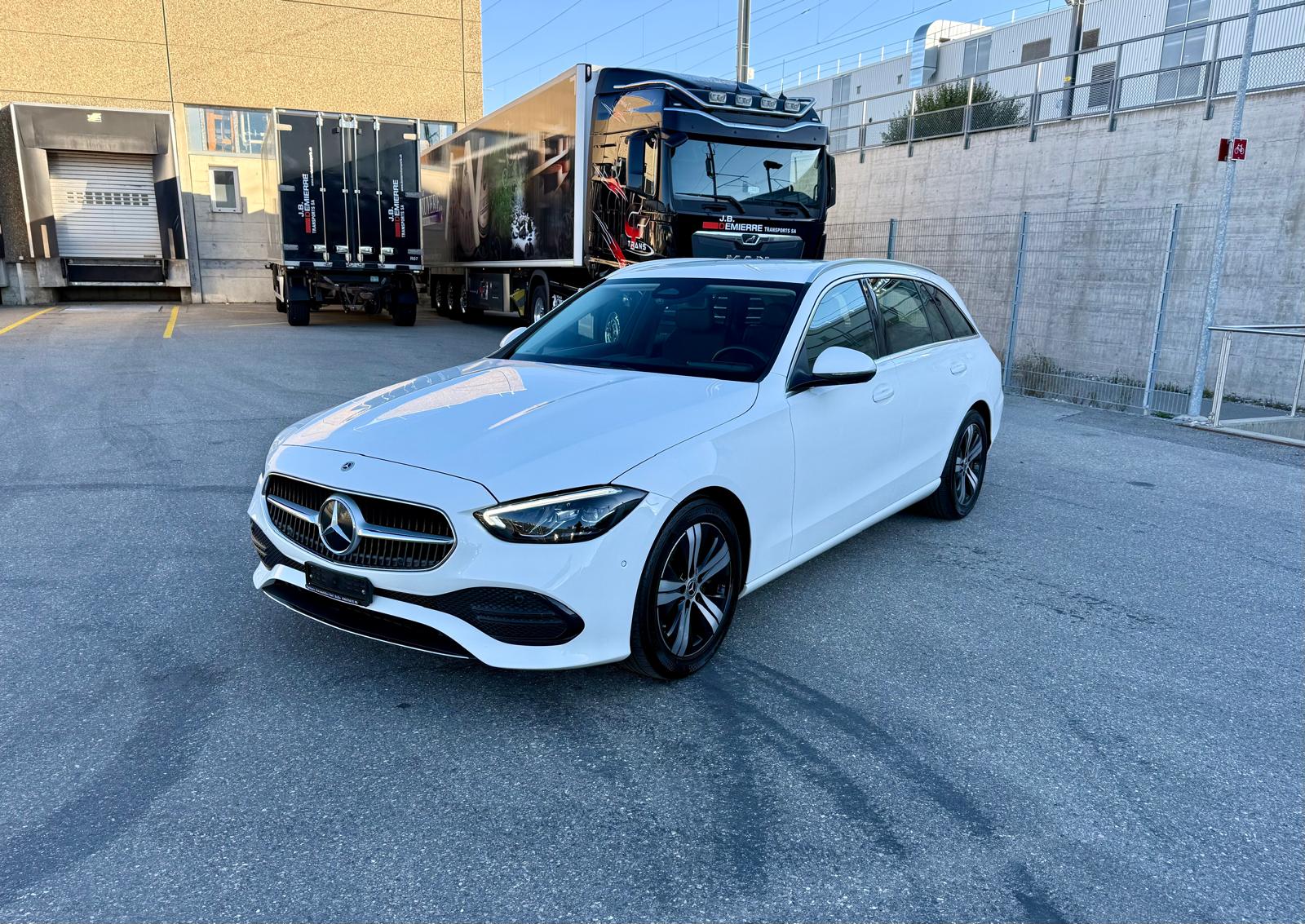 MERCEDES-BENZ C 220 d T 4Matic Avantgarde-image-1