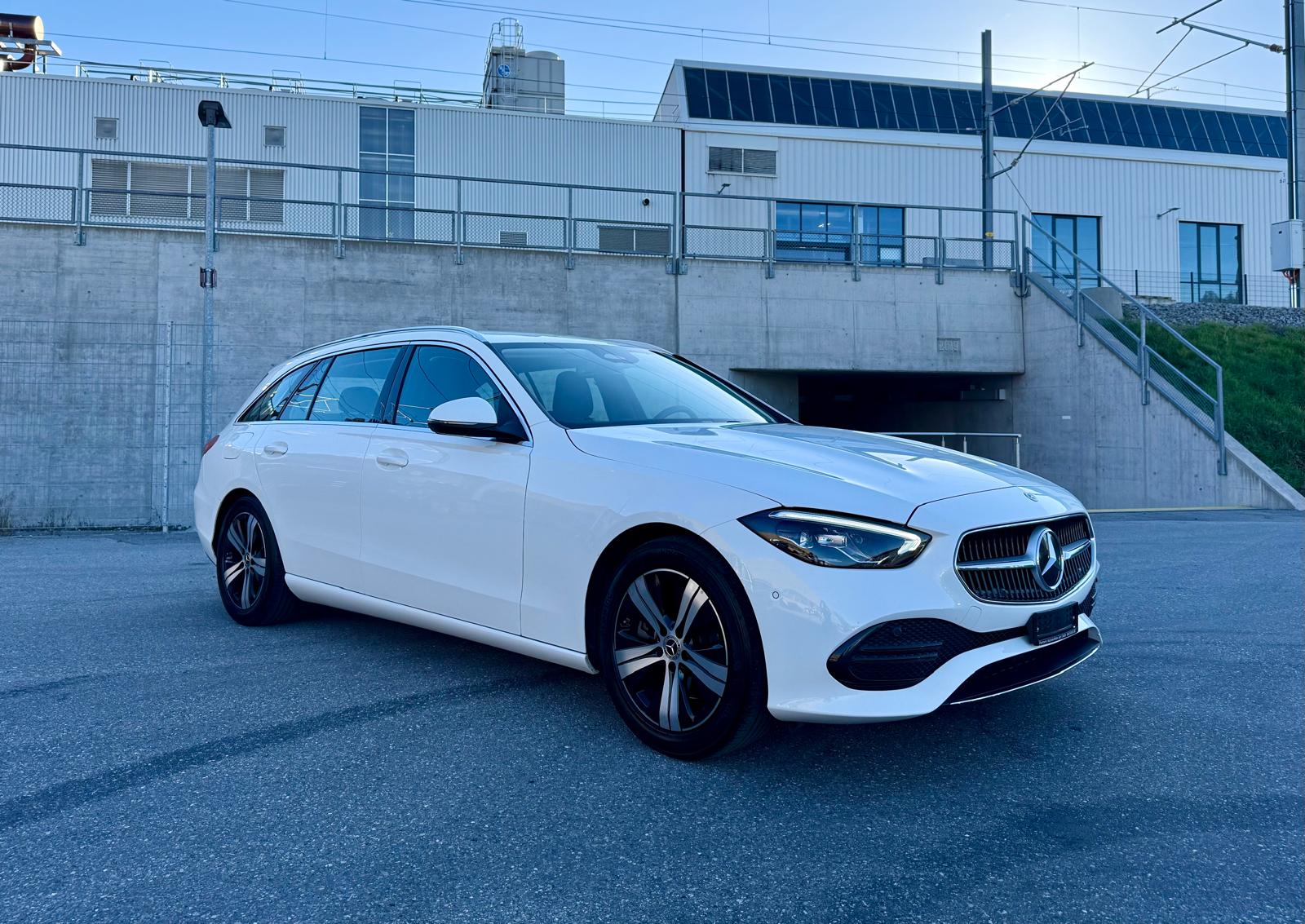 MERCEDES-BENZ C 220 d T 4Matic Avantgarde-image-10