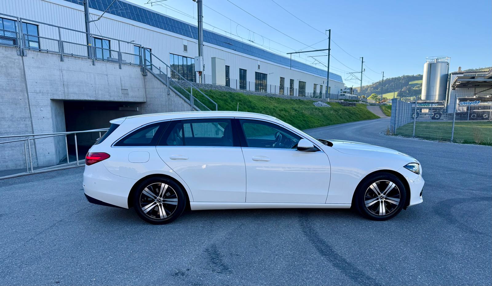 MERCEDES-BENZ C 220 d T 4Matic Avantgarde-image-9