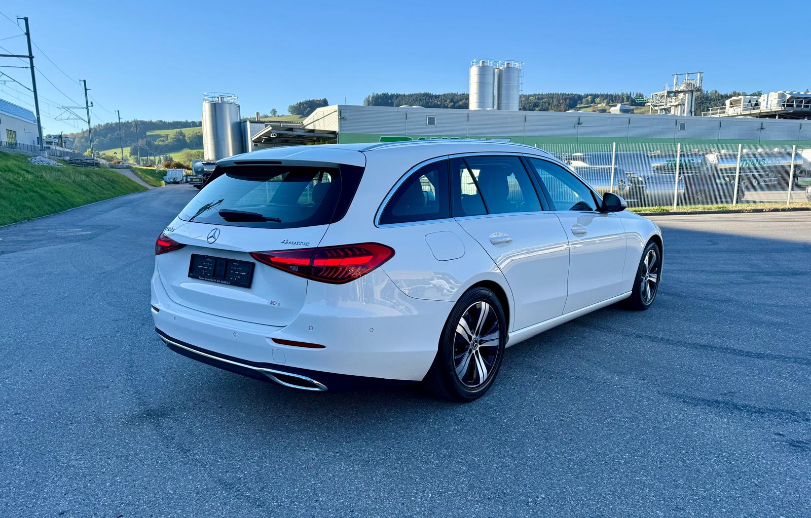 MERCEDES-BENZ C 220 d T 4Matic Avantgarde-image-7