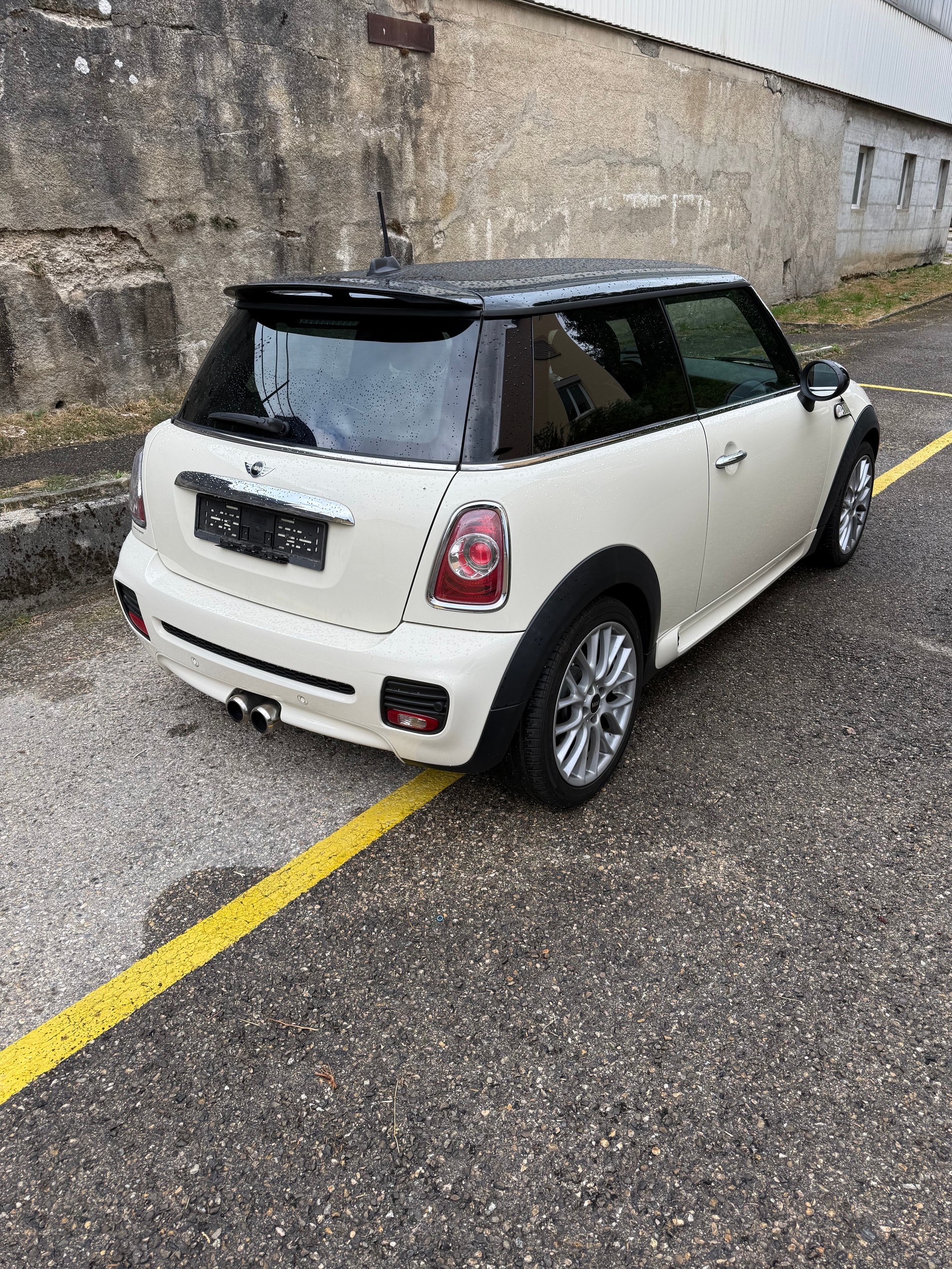 MINI Mini Cooper S 1.6 (184ch) – Pack Aéro JCW – CHAÎNE NEUVE & MFK RÉCENTE (8 roues)-image-3