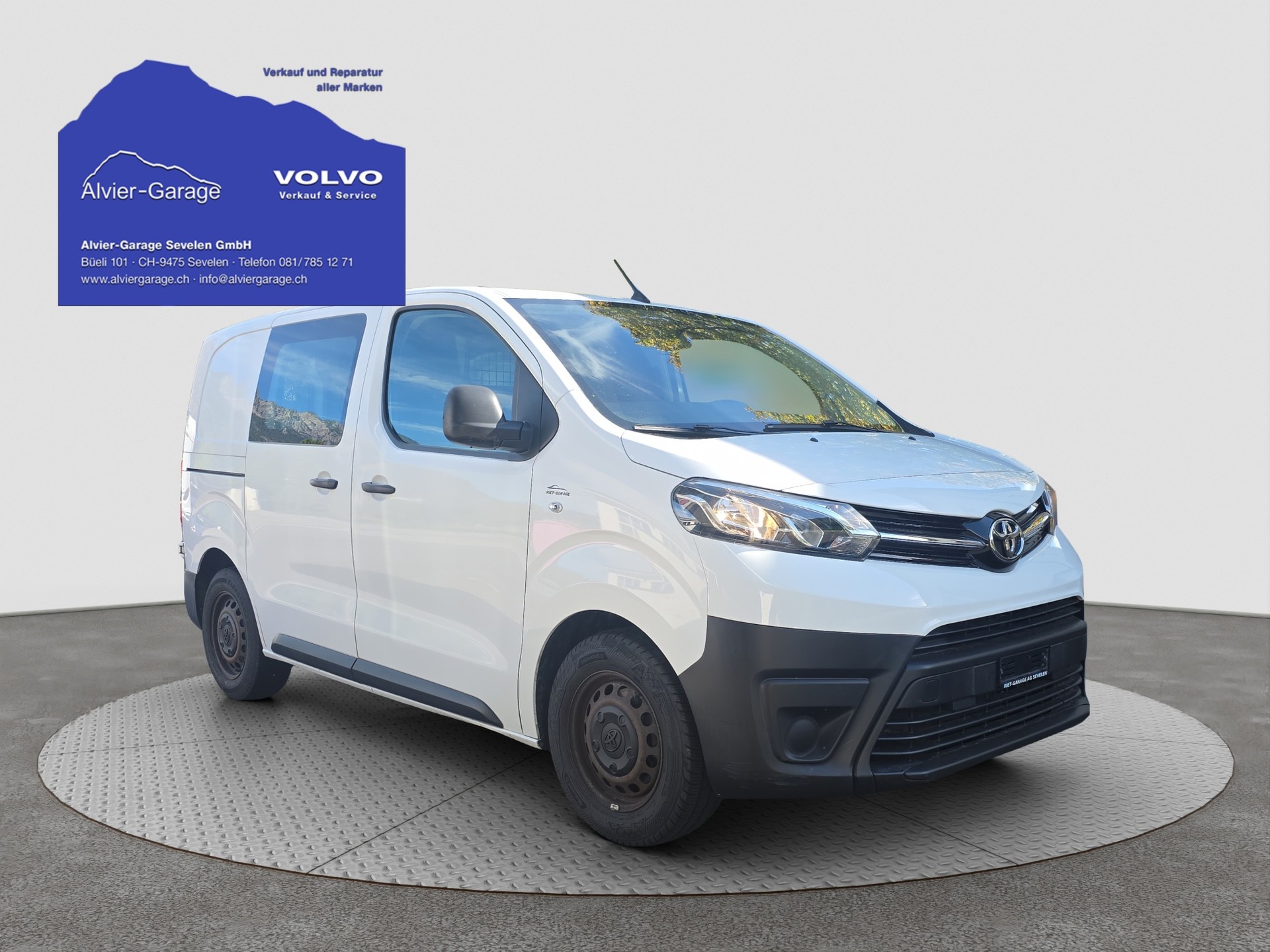 TOYOTA Proace 1.5D Panel Van Compact Active-image-6